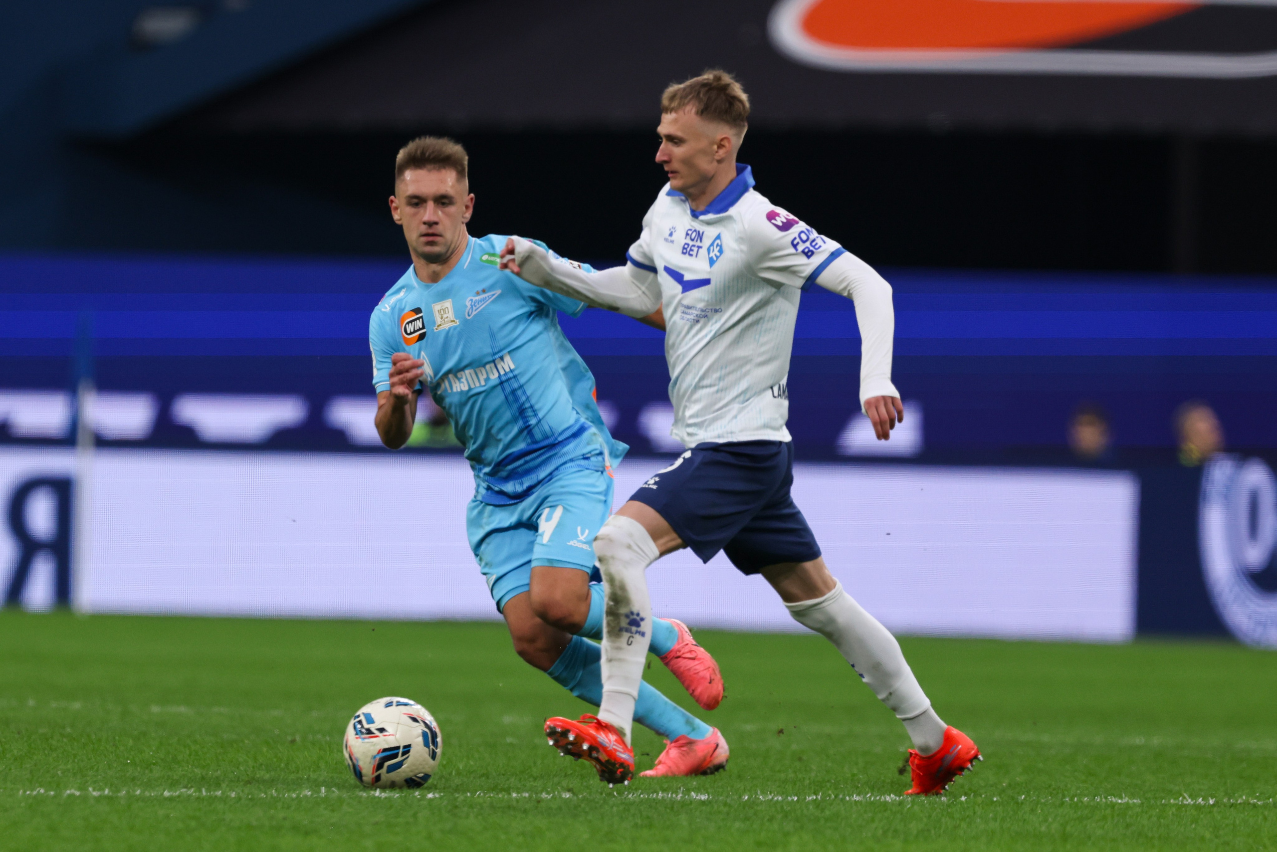 ФК «Зенит» — ФК «Крылья советов». Спортивный и репортажный фотограф Антон Тереханов