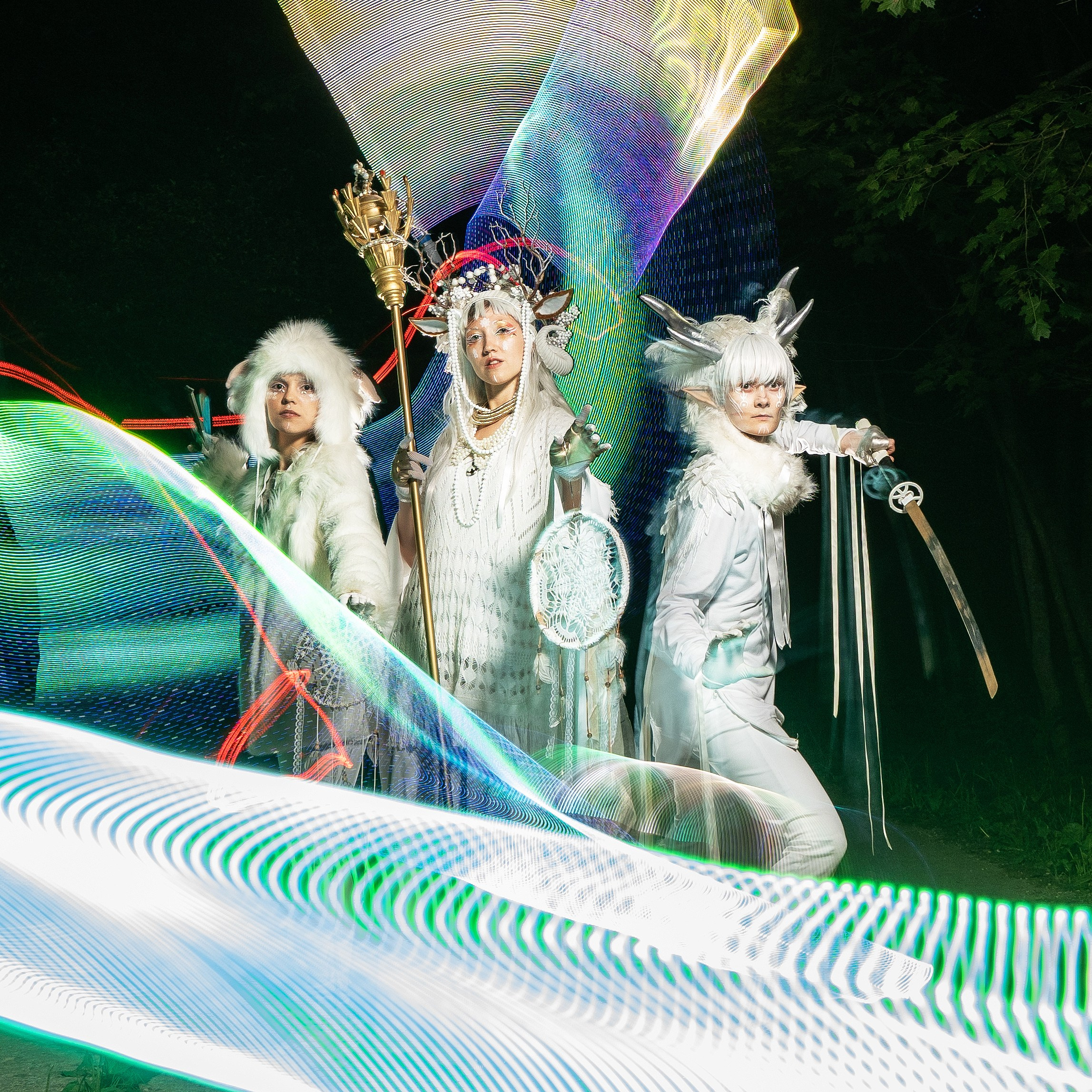 Творческая съемка с печатью светом. Фотограф в Москве Максим Быков