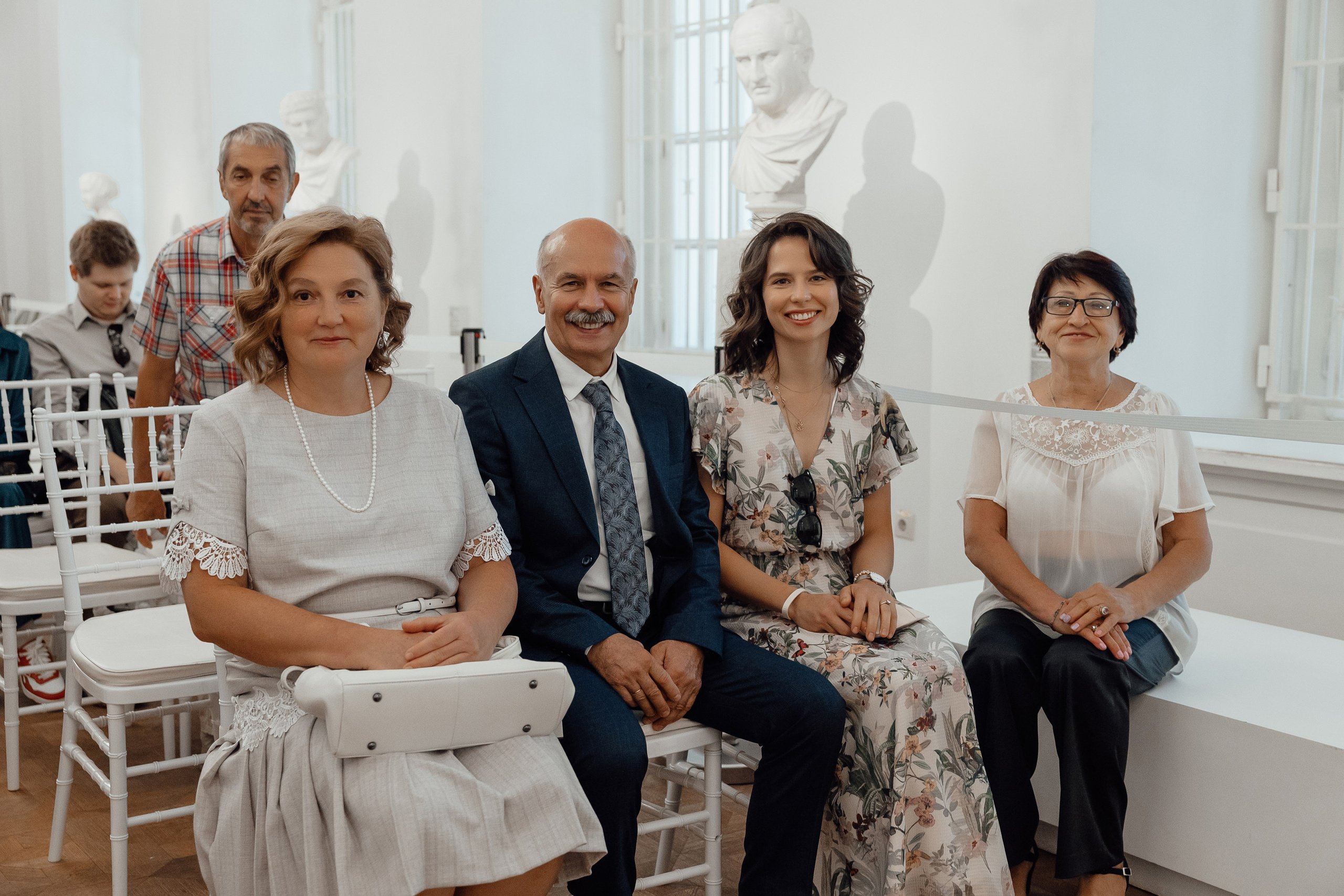 Свадебная фотосессия в Оперном доме Царицыно. Свадебный фотограф в Москве Дарья Олендарёва