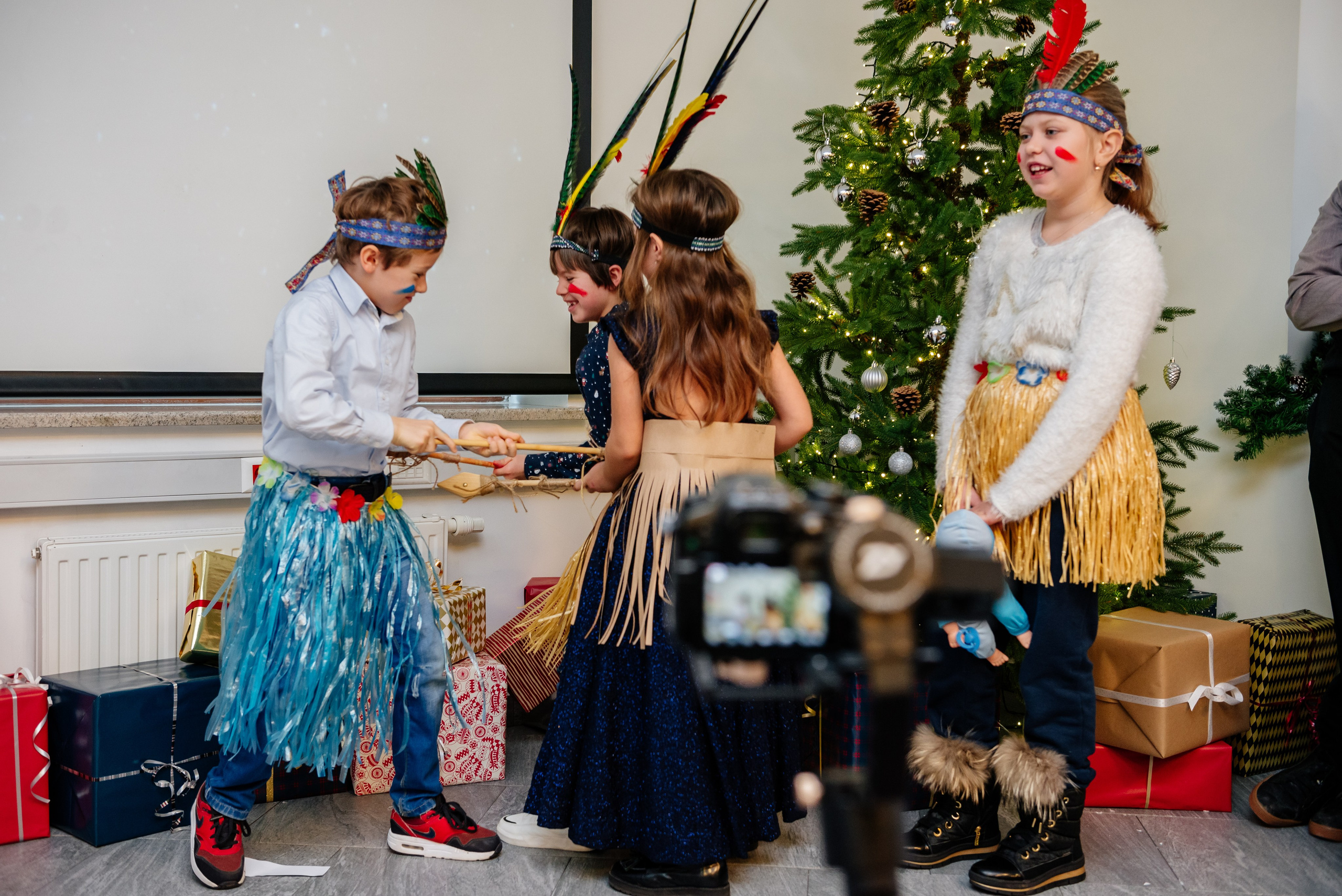 Английская школа. Study Lab. Фотограф LANA STIL. Семейный, репортажный фотограф, студия. Женский, мужской портрет. Фотографирую территориально в г. Королев, Москва, МО