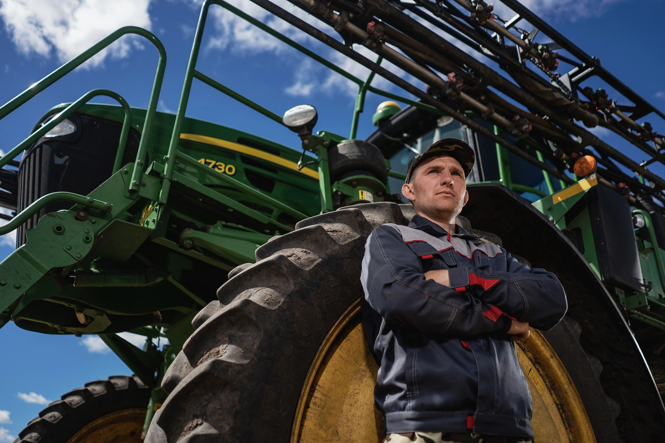 портрет сотрудника производства