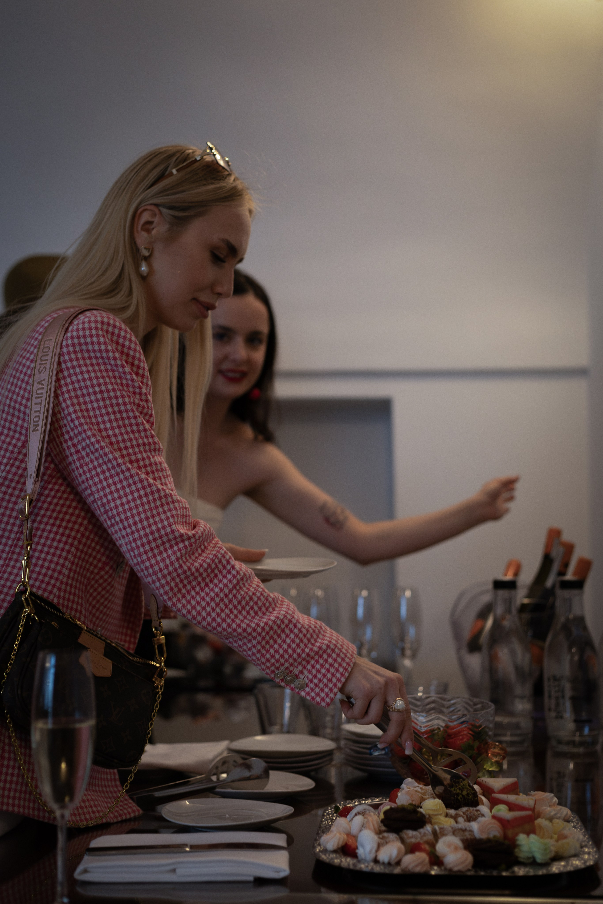 Lecture “Love in Philosophy”. Magic photos