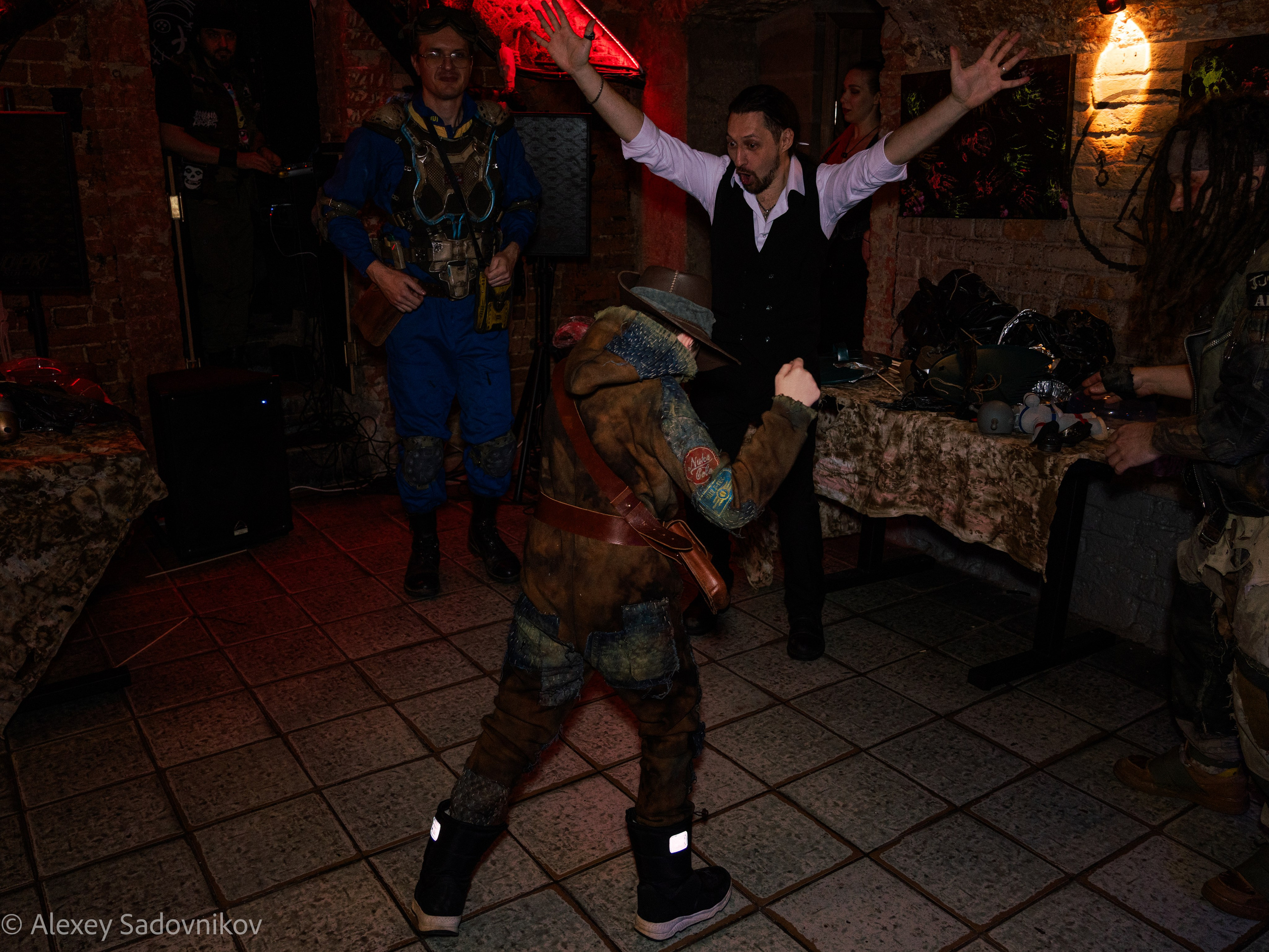 Бар Кузен Самди — день рождение AFTER US. Коммерческий фотограф в Москве Садовников Алексей