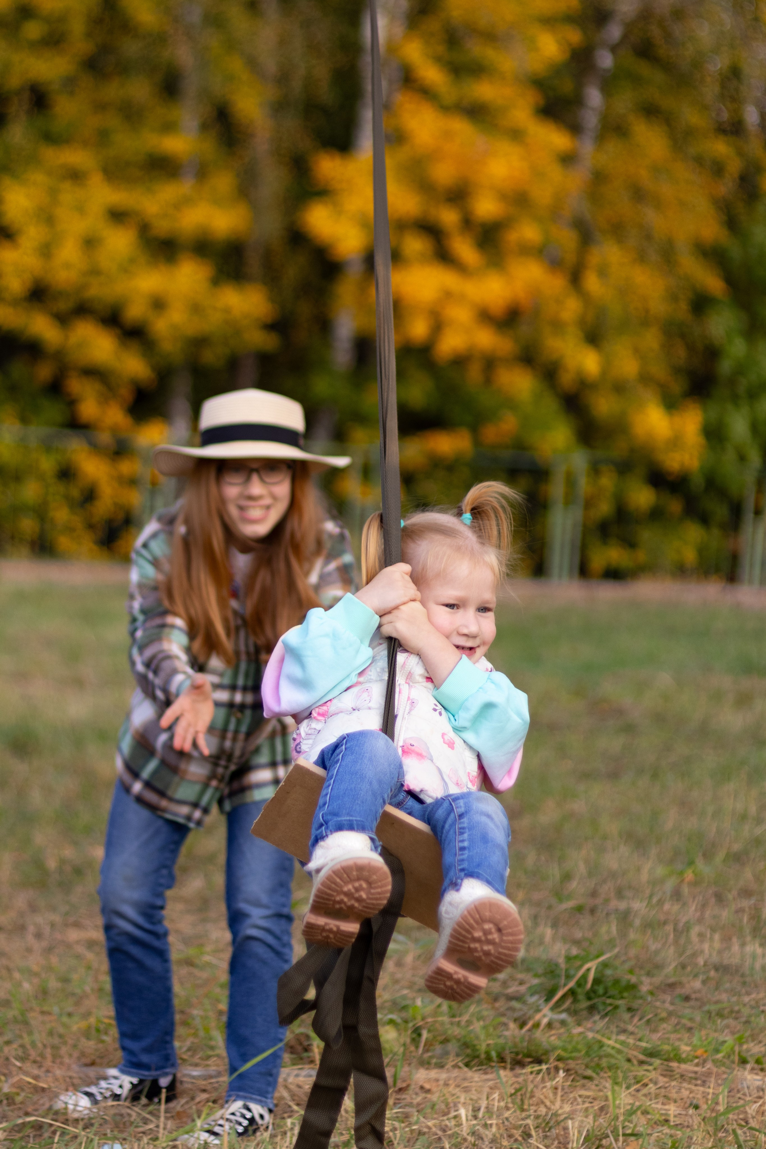 Семейная фотосессия на берегу озера. Фотограф Видеограф Игорь Никулин Москва Балашиха