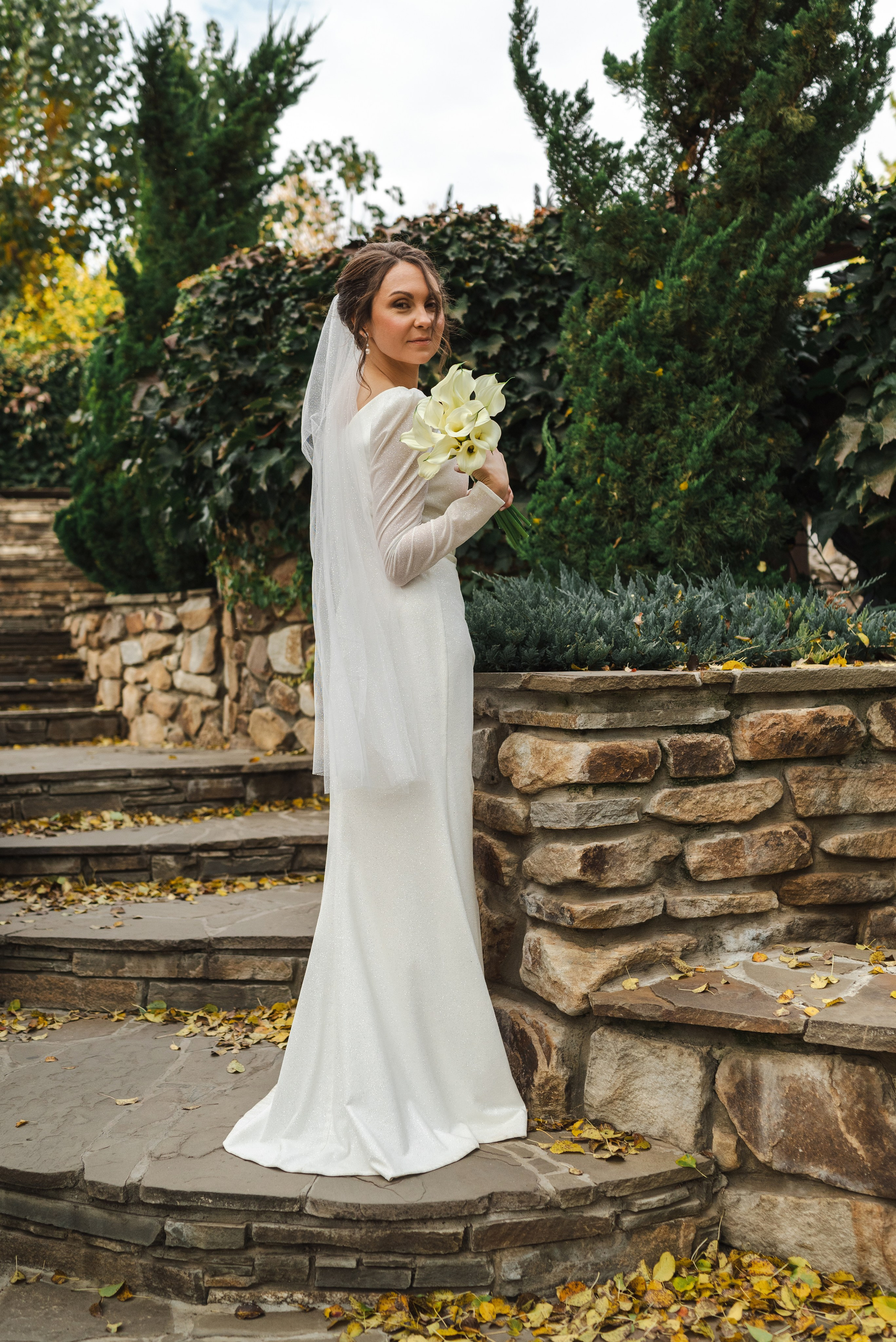 Свадебная фотосессия в Каменске-Шахтинском парке Лога. Фотограф в Каменске-Шахтинском Ольга Сагал