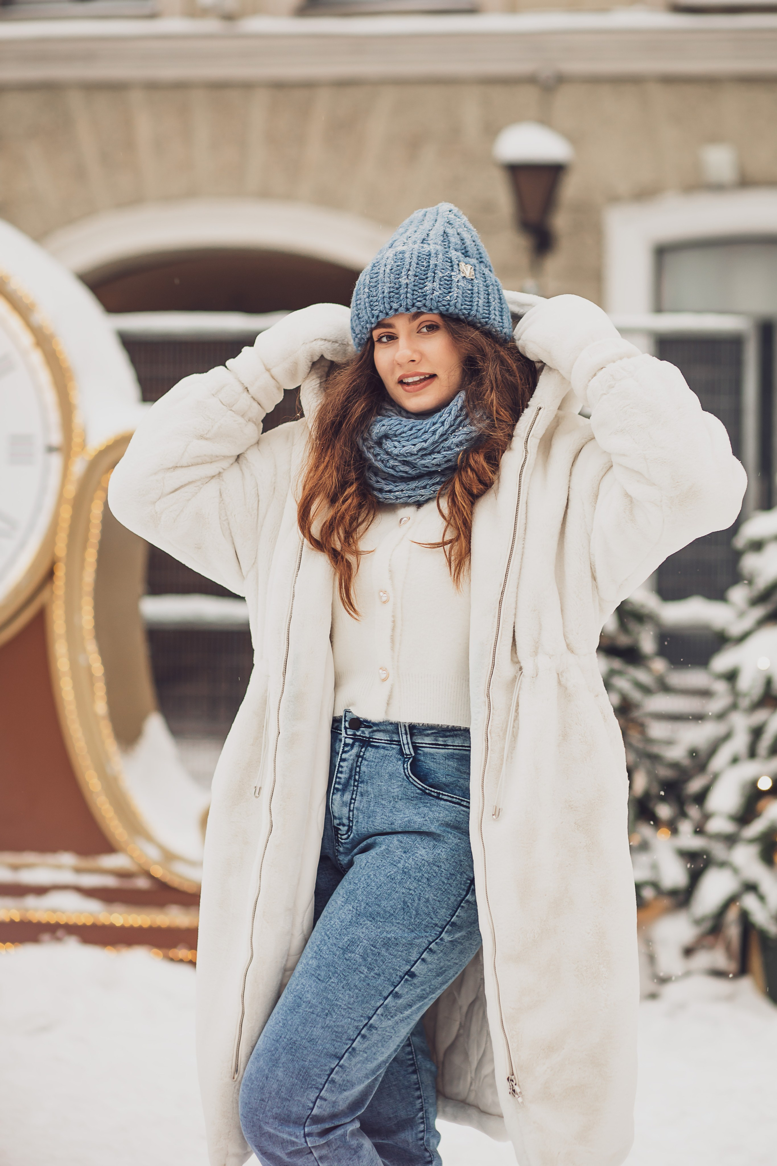 Вероника. Новогодняя фотопрогулка на Манежной площади. Свадебный и семейный фотограф в Колпино и СПб Юлия Папанова