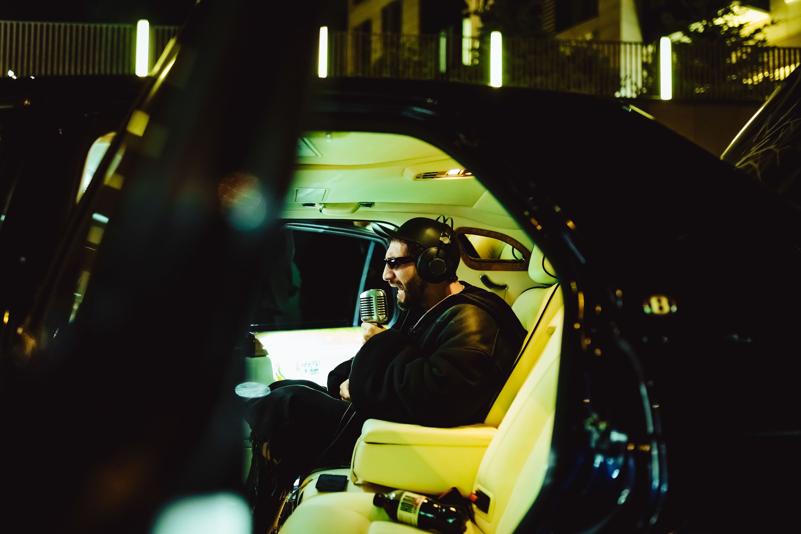 Виталий Кривцов Профессиональный репортажный фотограф сниму ваше мероприятие стильно, эмоционально и креативно. Репортажный, event, концертный и backstage фотограф из Москвы Виталий Кривцов