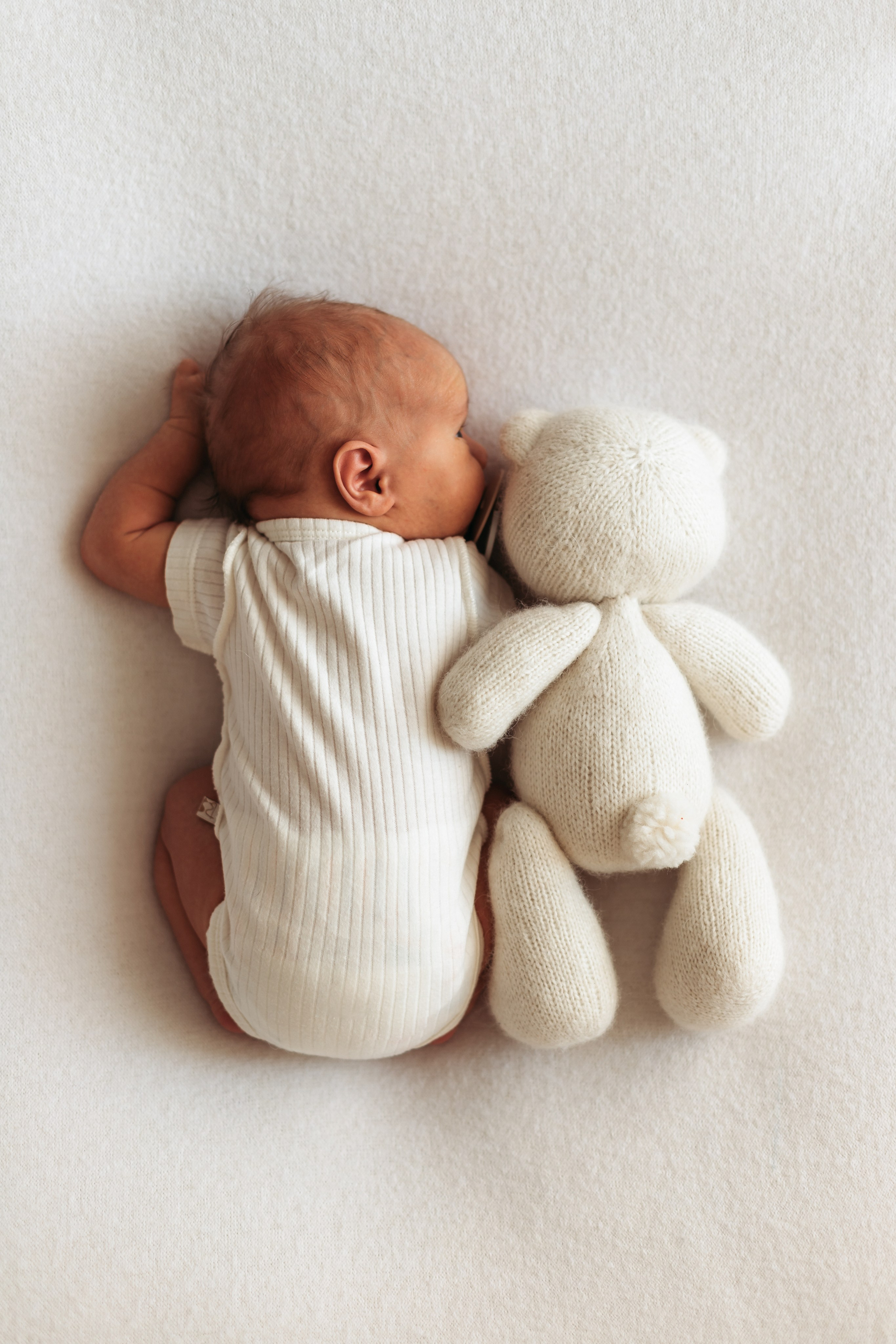 Лёва с семьей 🤍. Фотограф Новорожденных в Москве Илона Шубина