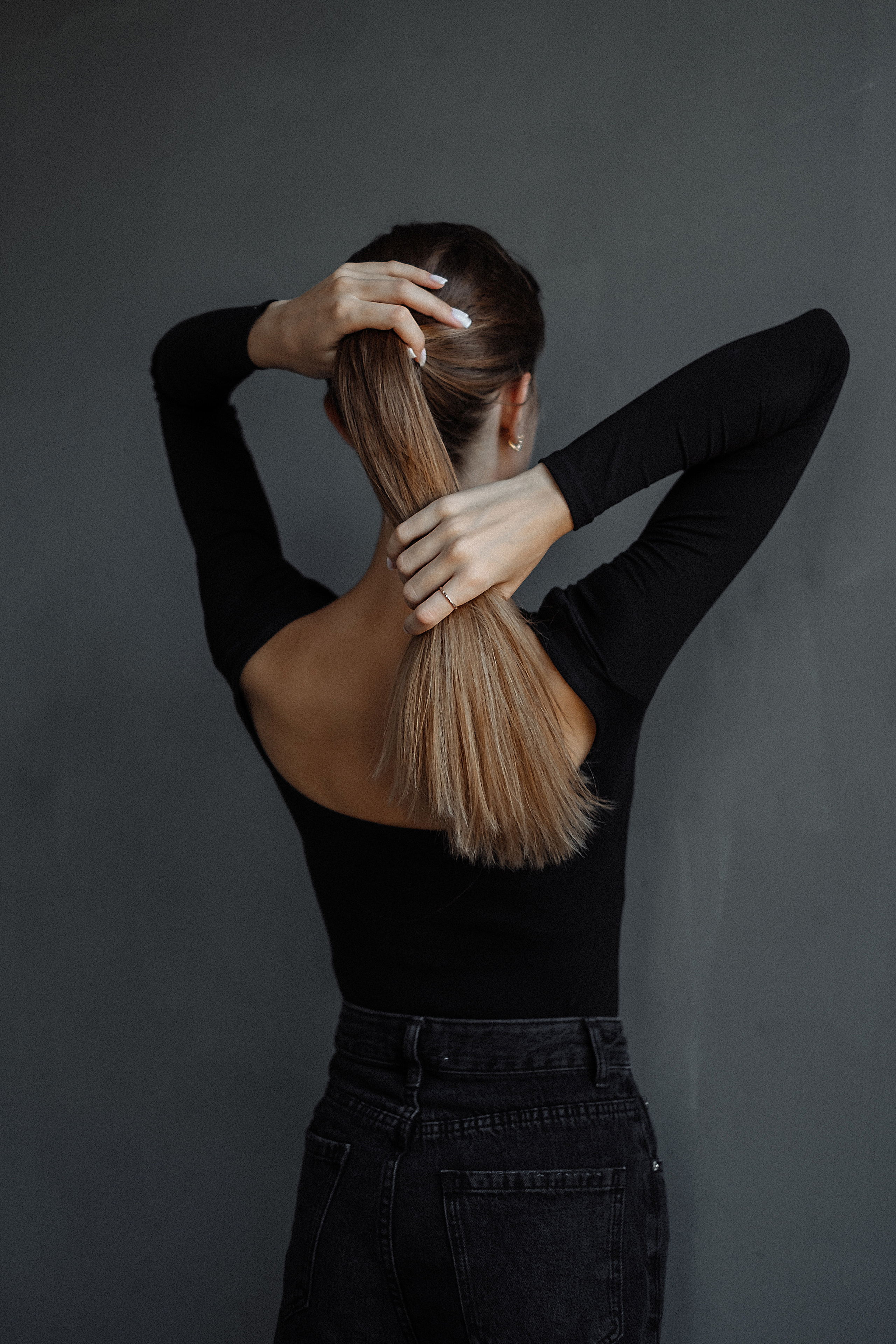 Настя. Не смотри на других, смотри внутрь себя