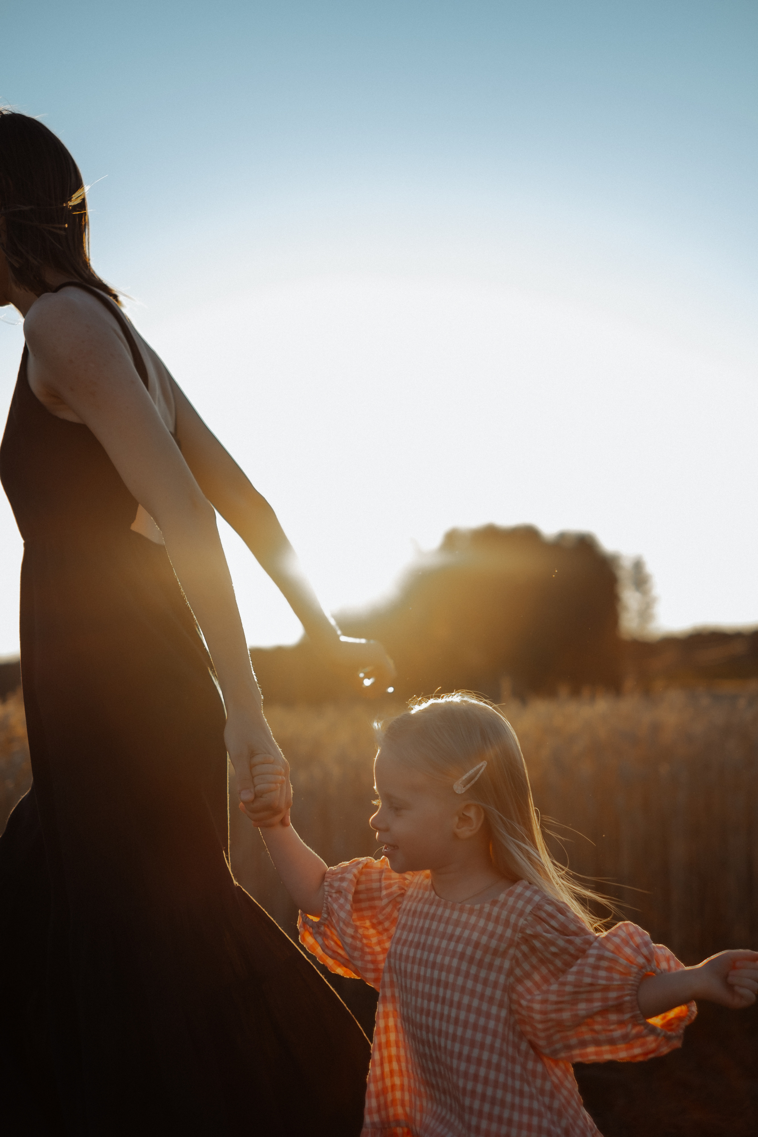 Саша и Маша. Не смотри на других, смотри внутрь себя