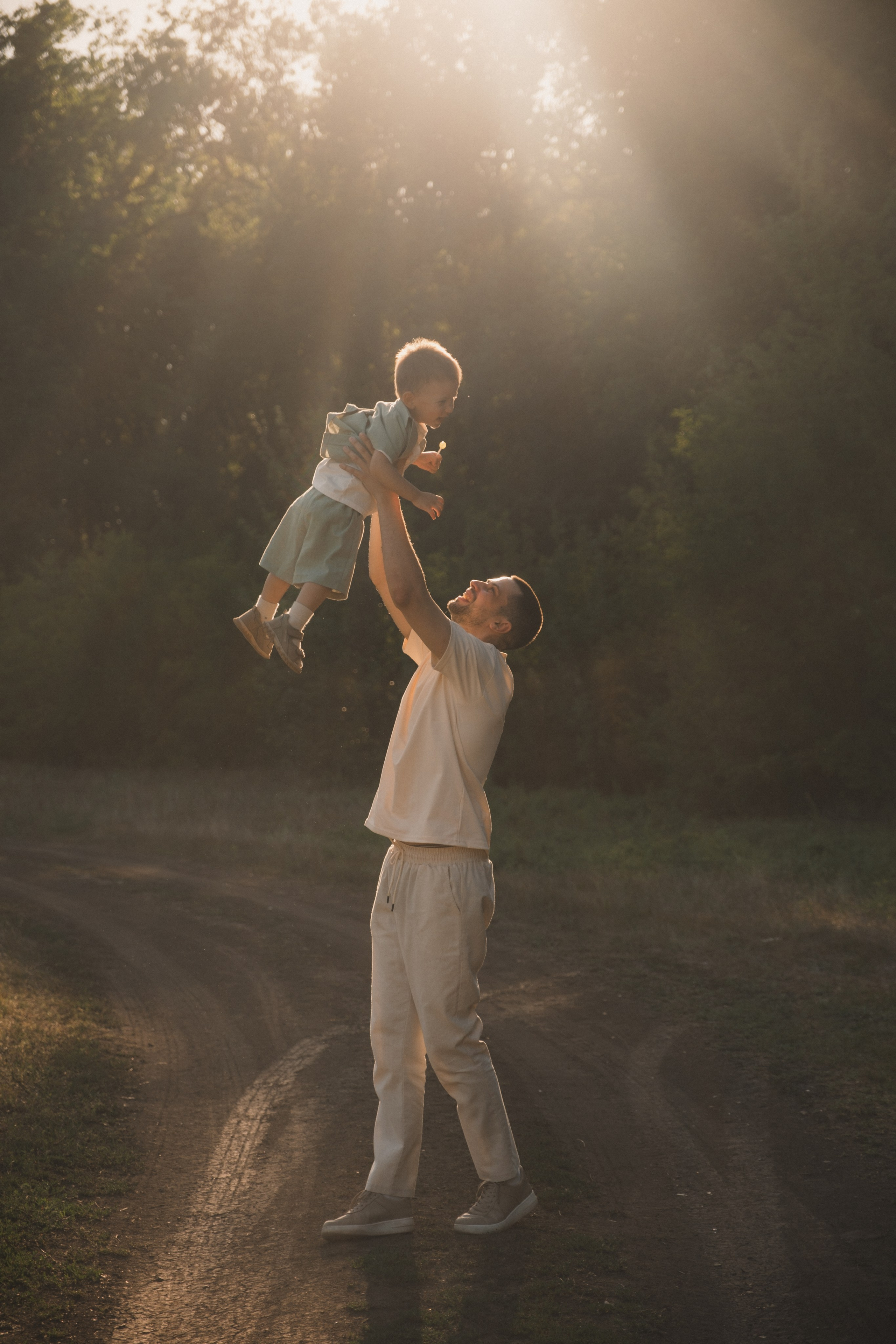 Вика, Дима и Мирон. Свадебный и семейный фотограф в Волгограде