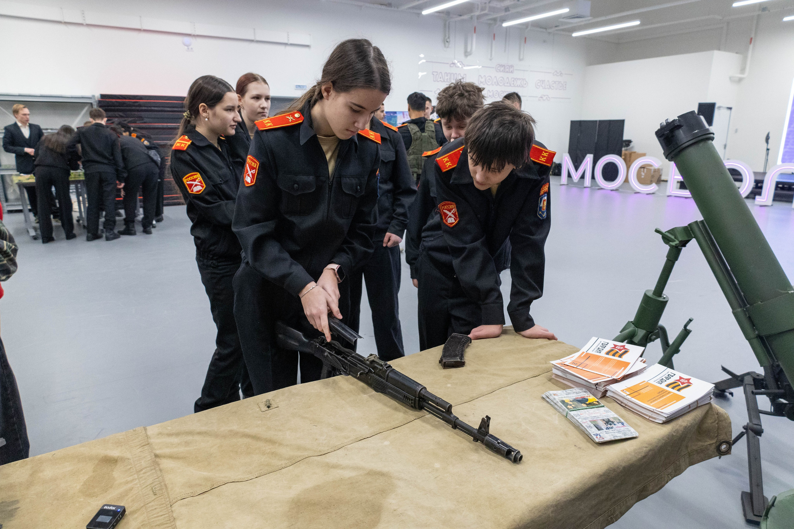 Выставка «Наш путь к победе: «Портрет Героя СВО». Репортажный фотограф в Москве Иван Кулак