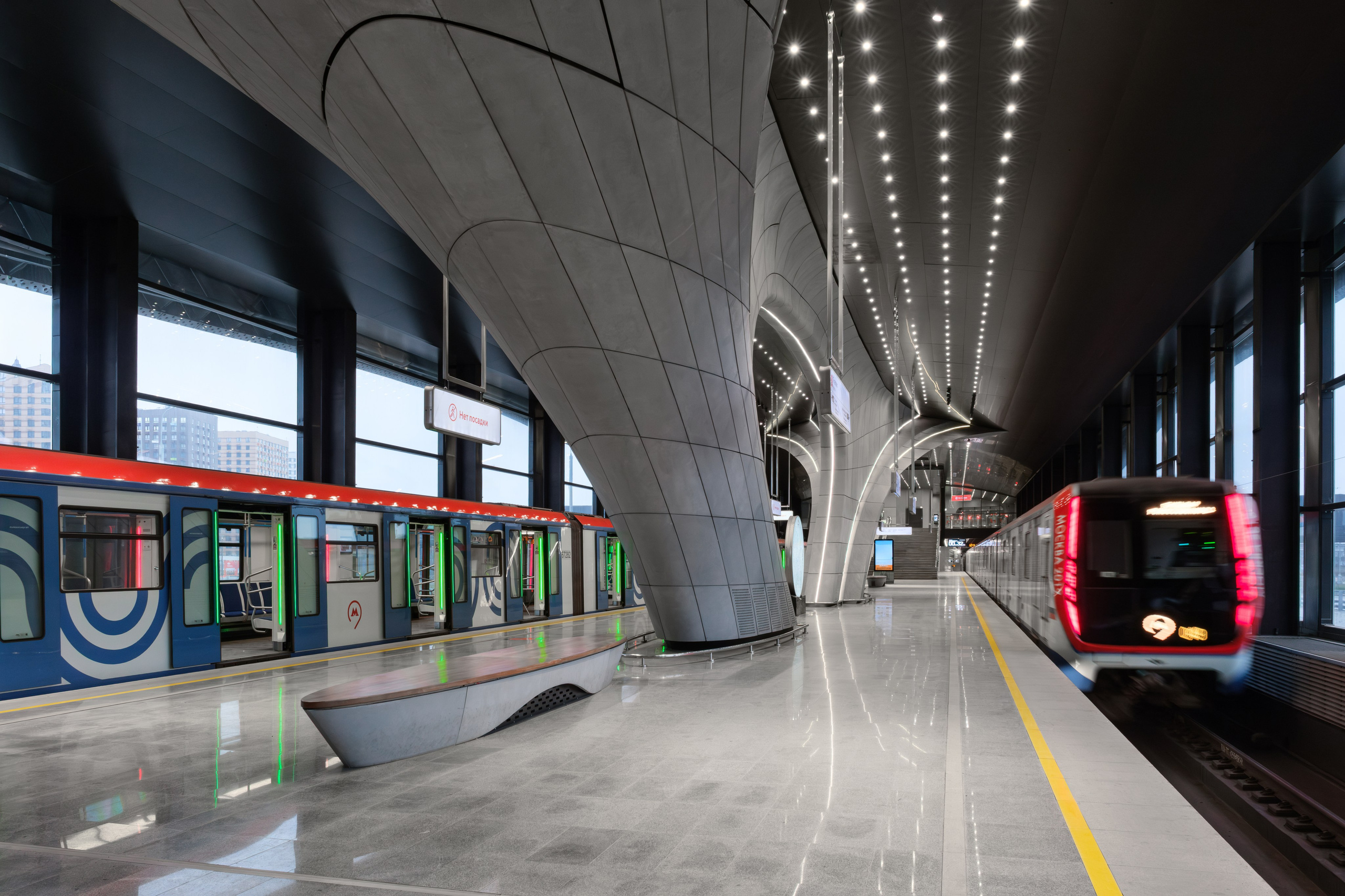 Станция метро «Потапово». Михаил Мулач | Архитектурный фотограф