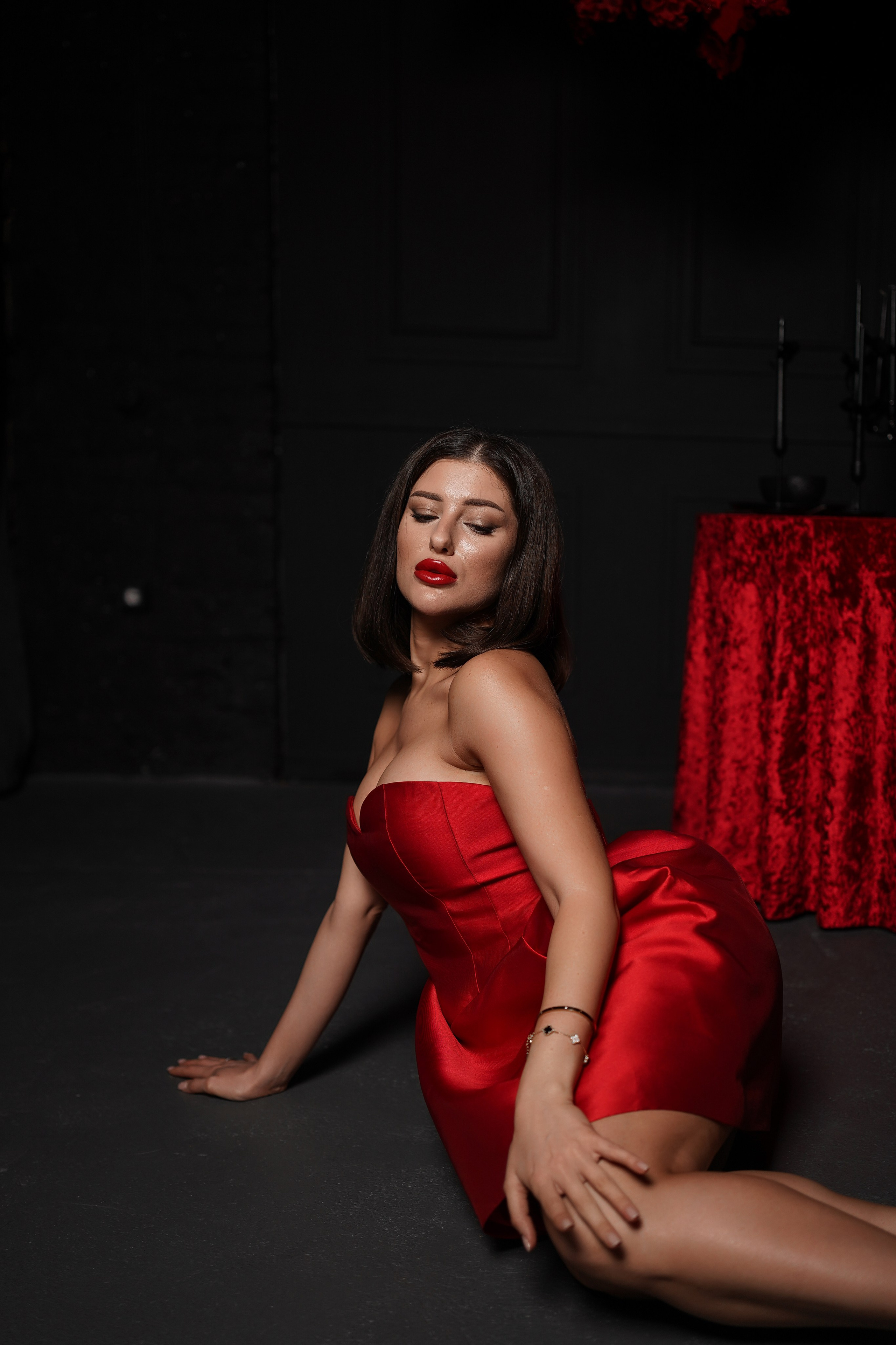 Фотосессия в студии Fond. Свадебный фотограф в Ростове-на-Дону. Таинство Крещения и Венчания, семейные фотосессии. Алёна Чёботова