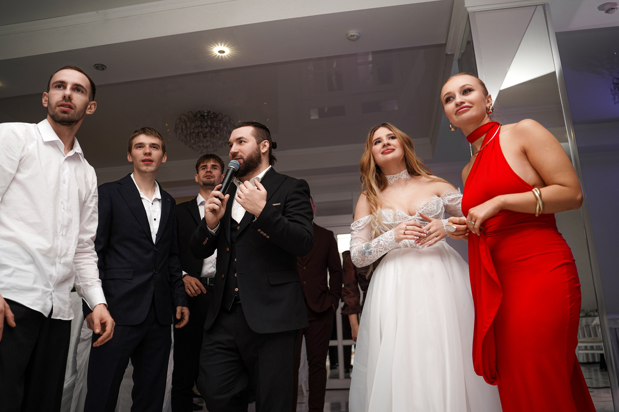 Свадебный банкет в ресторане «Верона». Свадебный фотограф в Ростове-на-Дону. Таинство Крещения и Венчания, семейные фотосессии. Алёна Чёботова