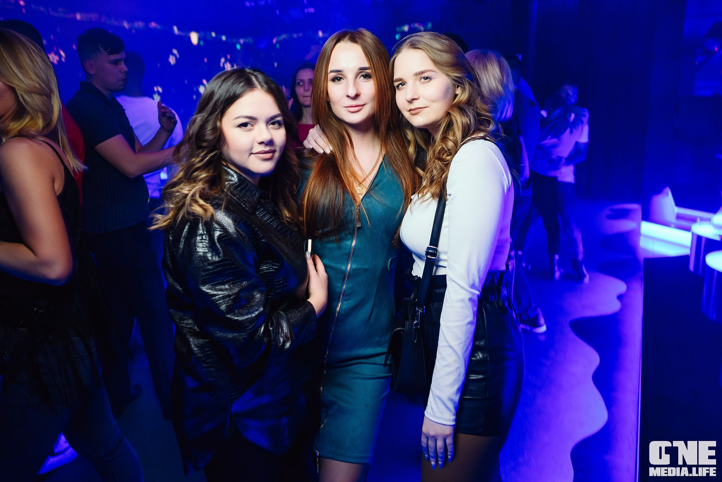 Фоторепортаж репортаж из Планеты. One Media Life: фоторепортажи, фотоотчеты с мероприятий и заведений