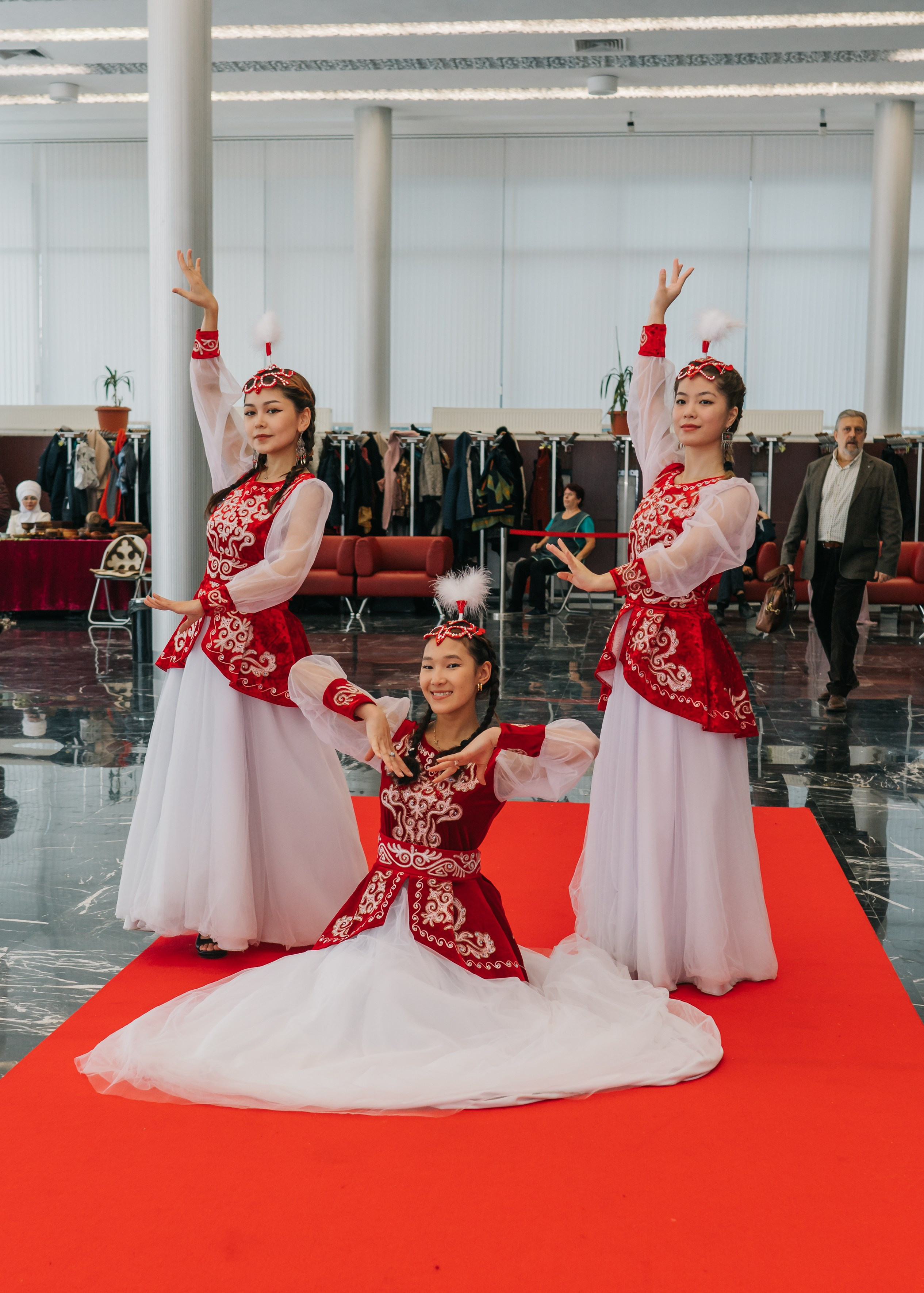 Международный проект «Наш Мир». Женский фотограф в Москве Анастасия Сидорова