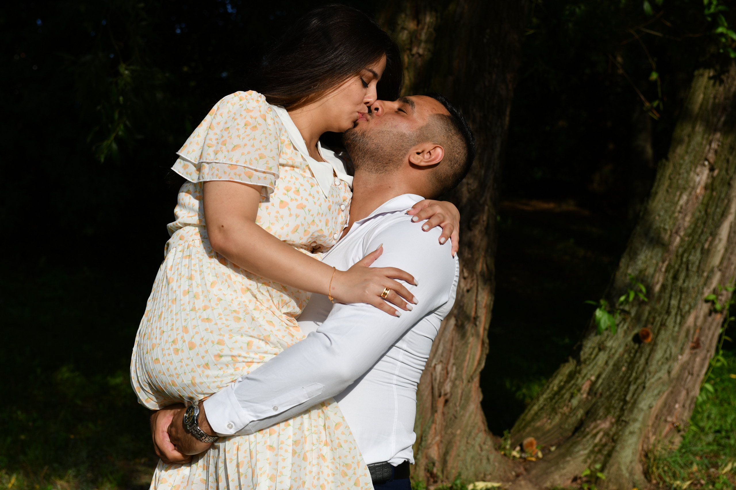 Омар и Рим свадебная прогулка в Царицыно. Свадебный и портретный фотограф в Москве Галина Борисова