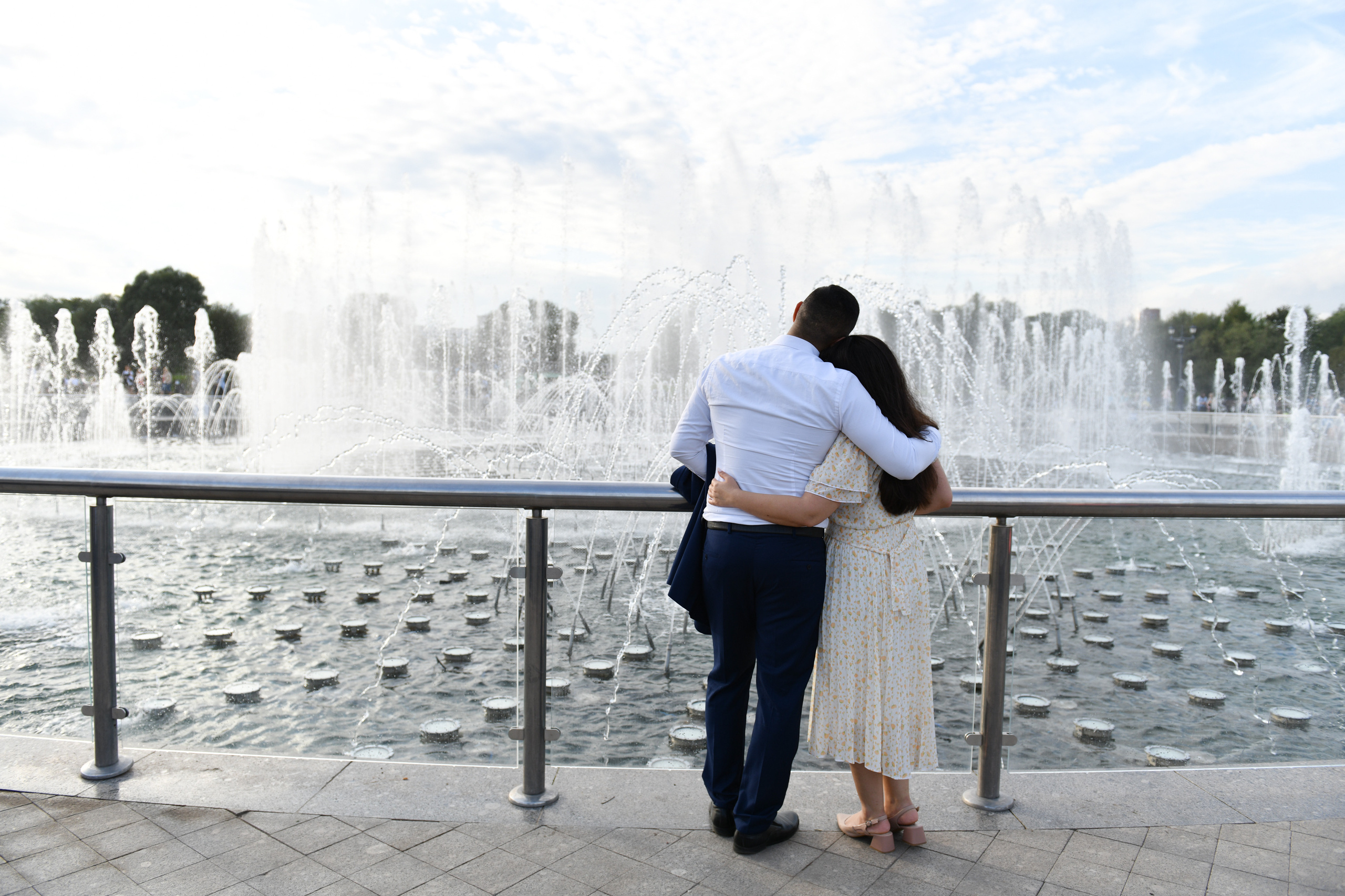 Омар и Рим свадебная прогулка в Царицыно. Свадебный и портретный фотограф в Москве Галина Борисова