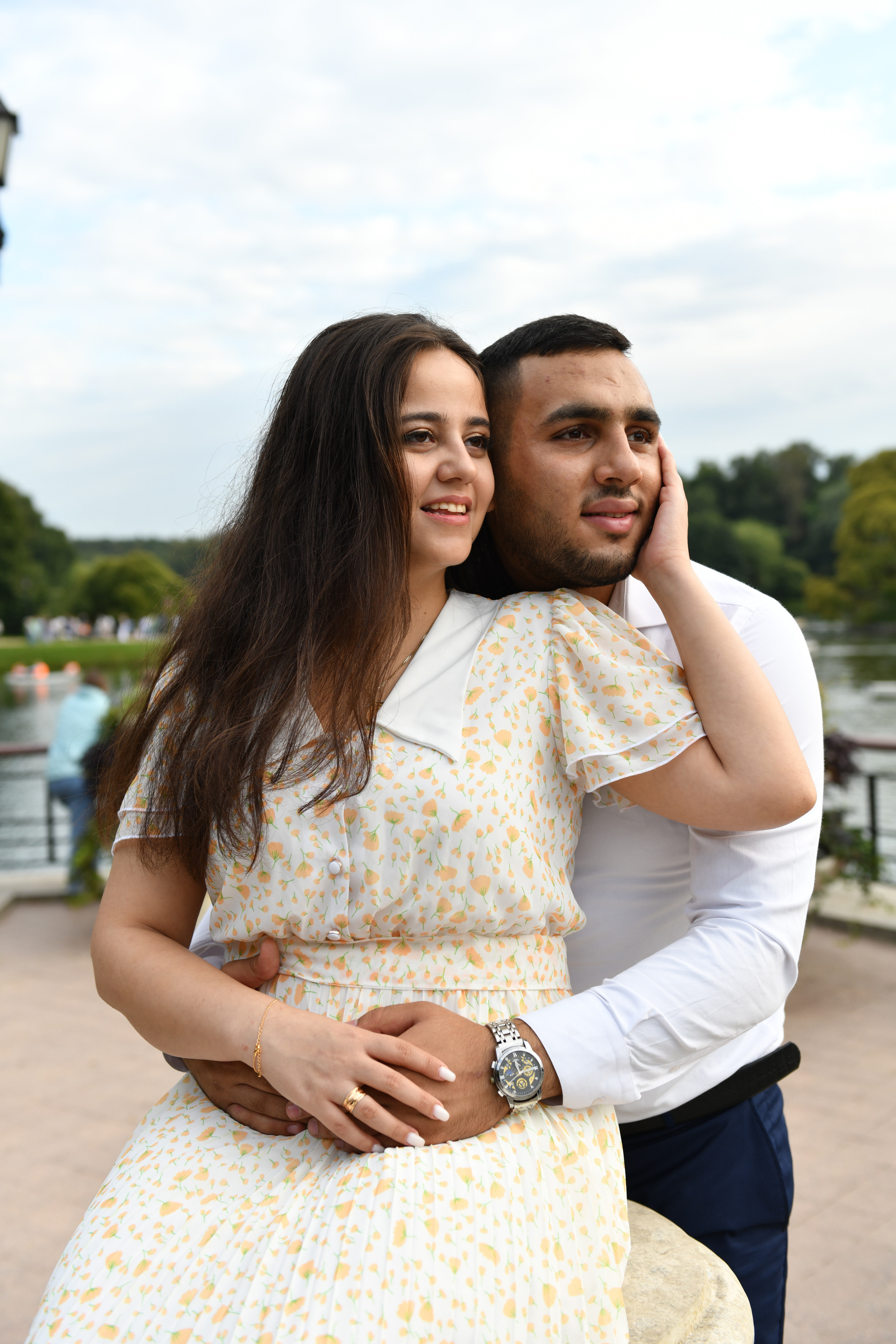 Омар и Рим свадебная прогулка в Царицыно. Свадебный и портретный фотограф в Москве Галина Борисова