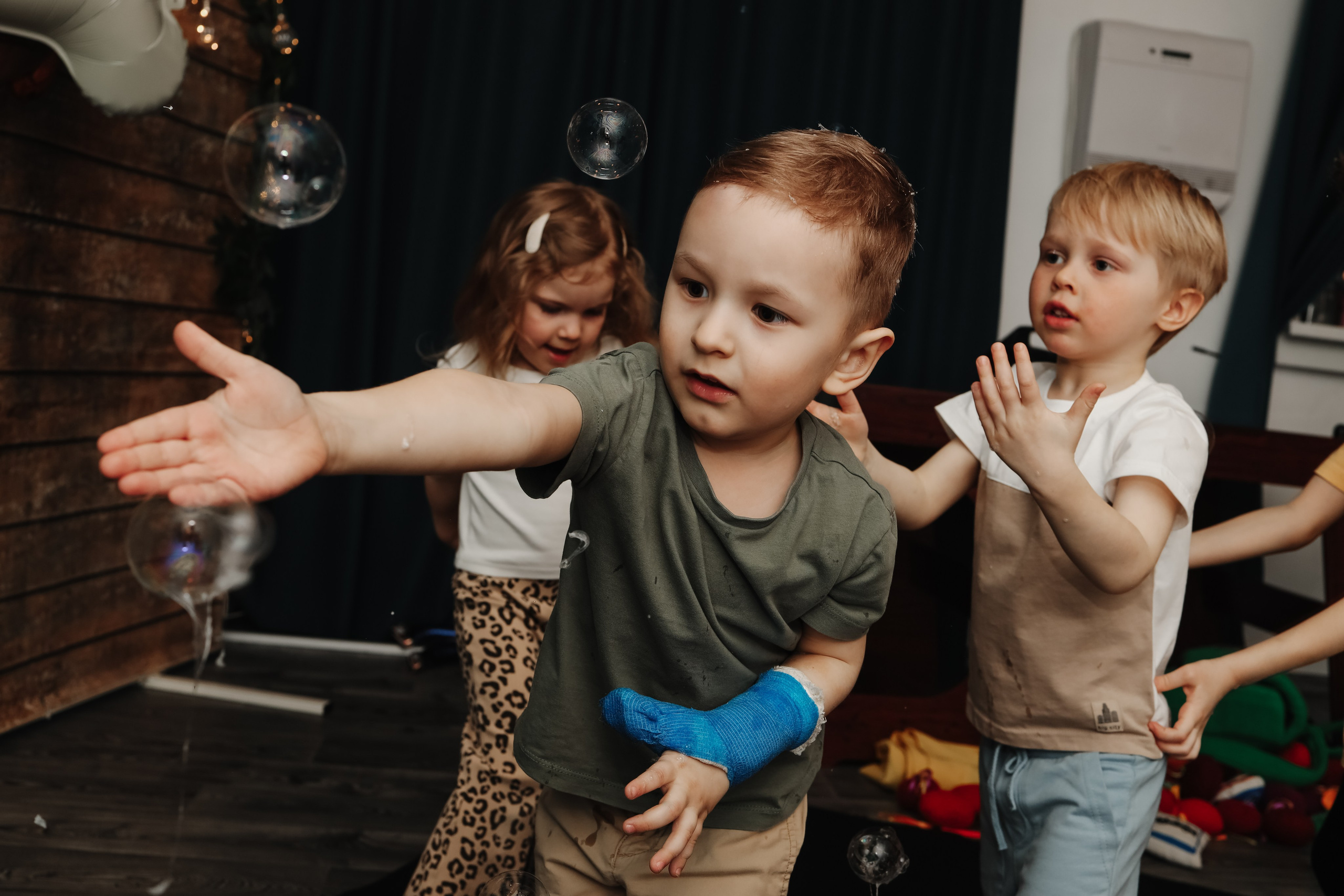 Андрюше 4 годика. Фотограф Новосибирск