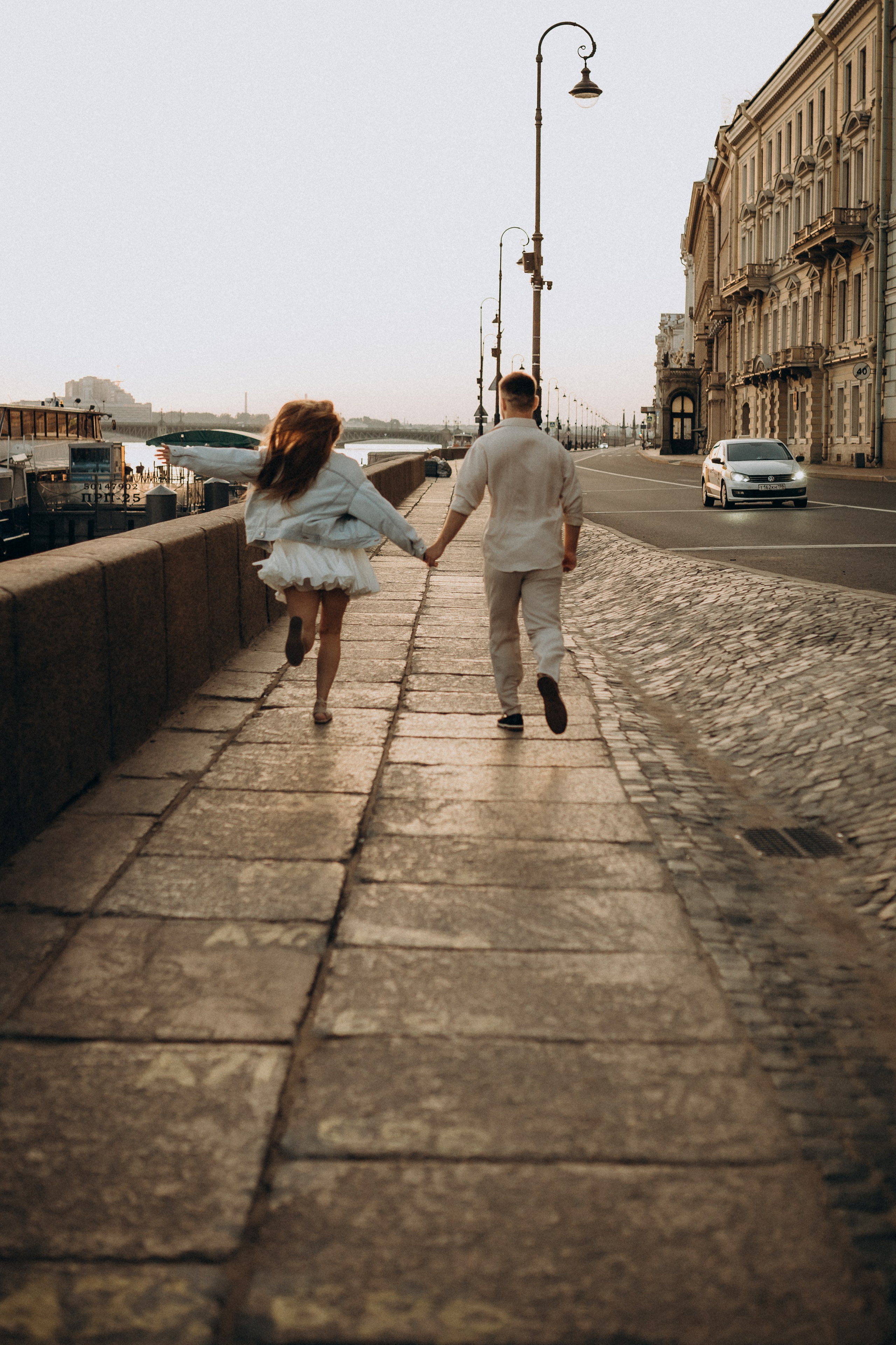 Фотосессия с разводными мостами: LoveStory. Фотограф Санкт-Петербург Князева Елизавета