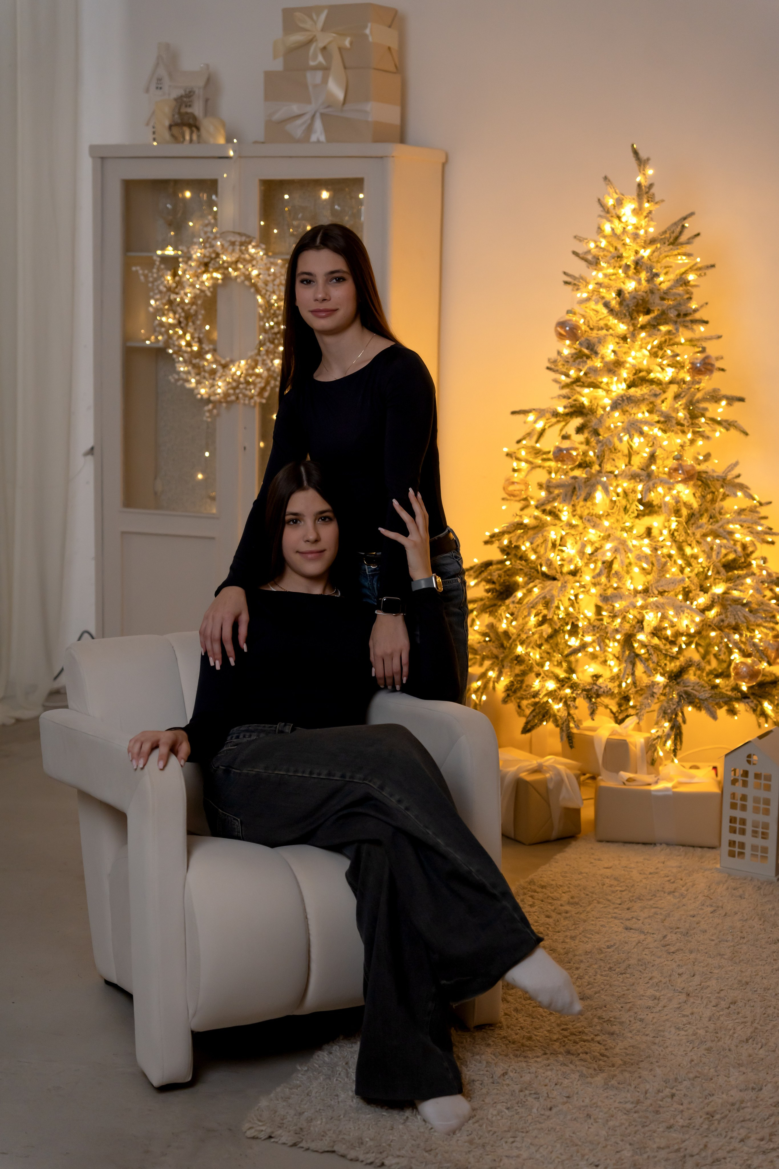 Новогодняя фотосессия для дружной семьи. Фотограф в Красноярске. Юлия Чаушанская