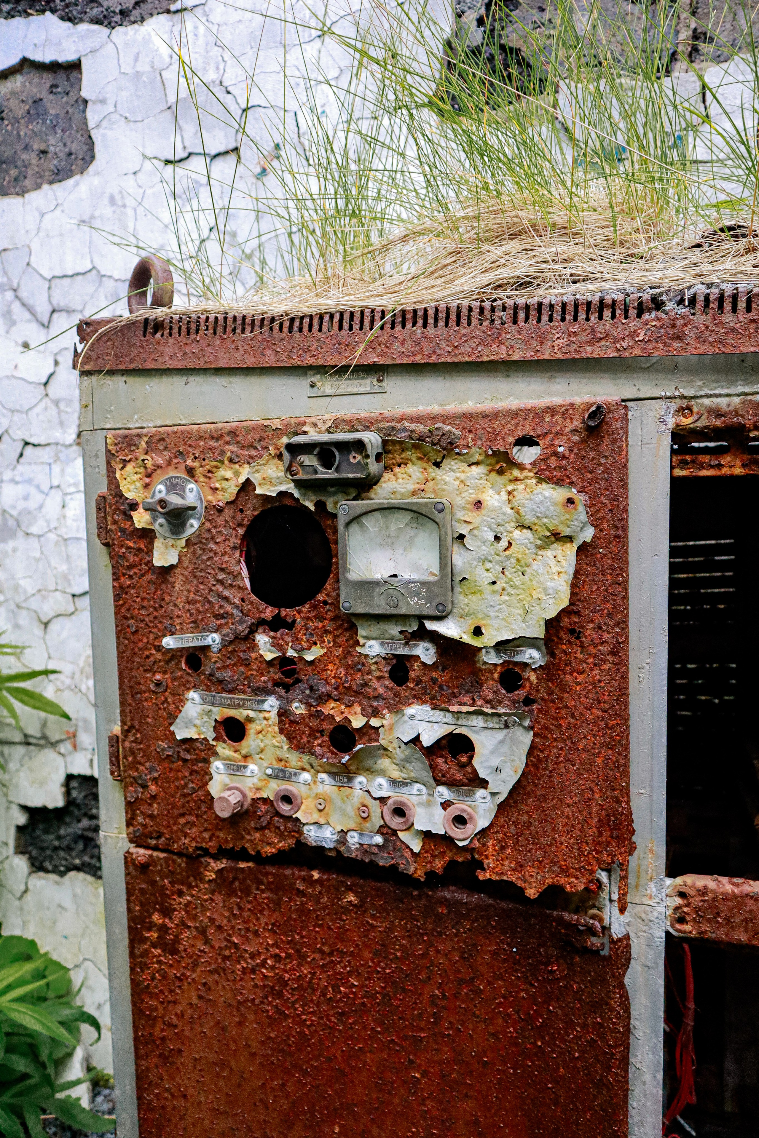 Маяк Тонин на мысе Свободном. Карафуто. Фотограф в Южно-Сахалинске Гусаков Евгений