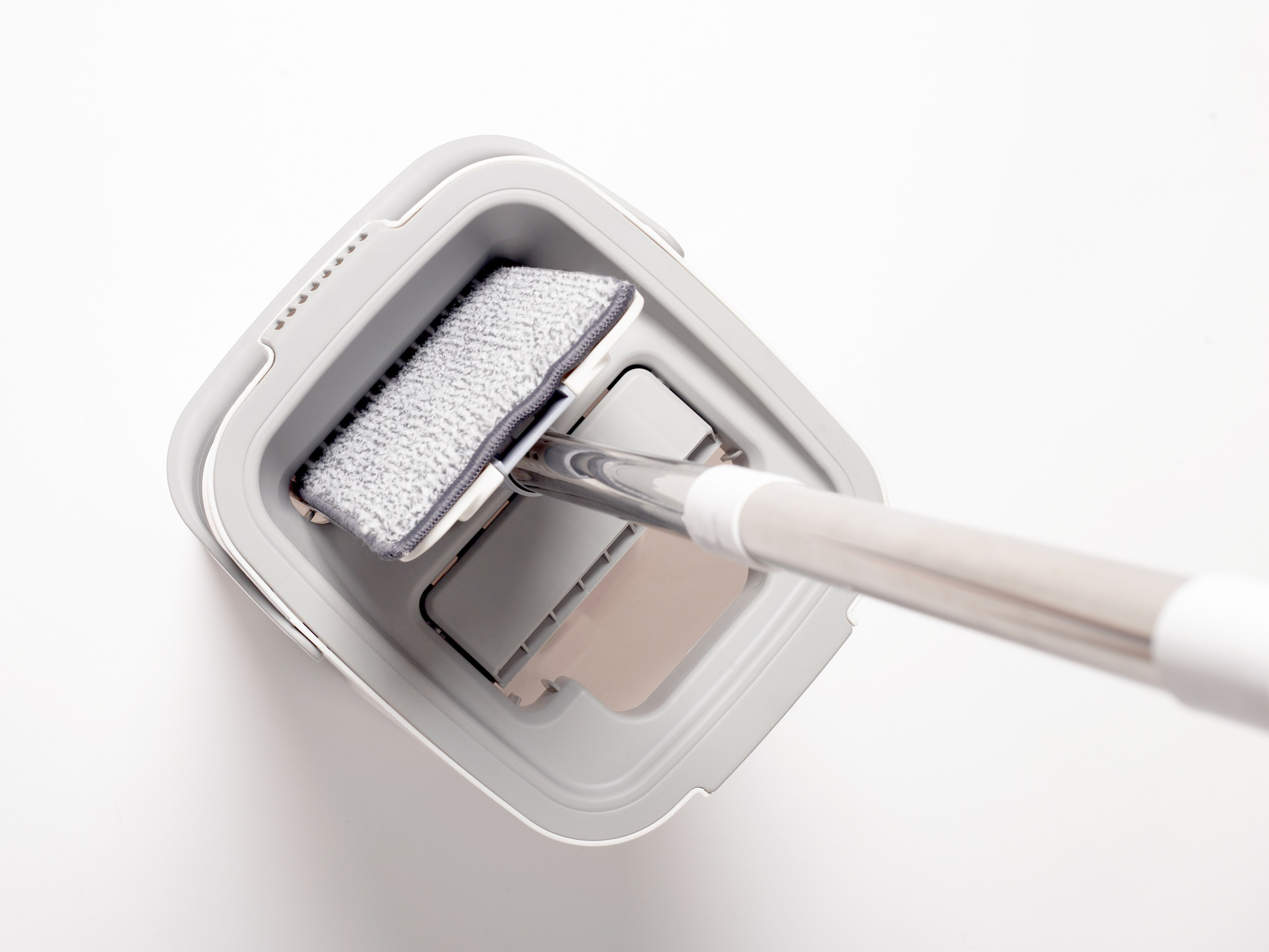 Швабра и коврики для ванной. Фотограф для различных событий, проектов, маркетплейсов, сайтов и мероприятий в Екатеринбурге