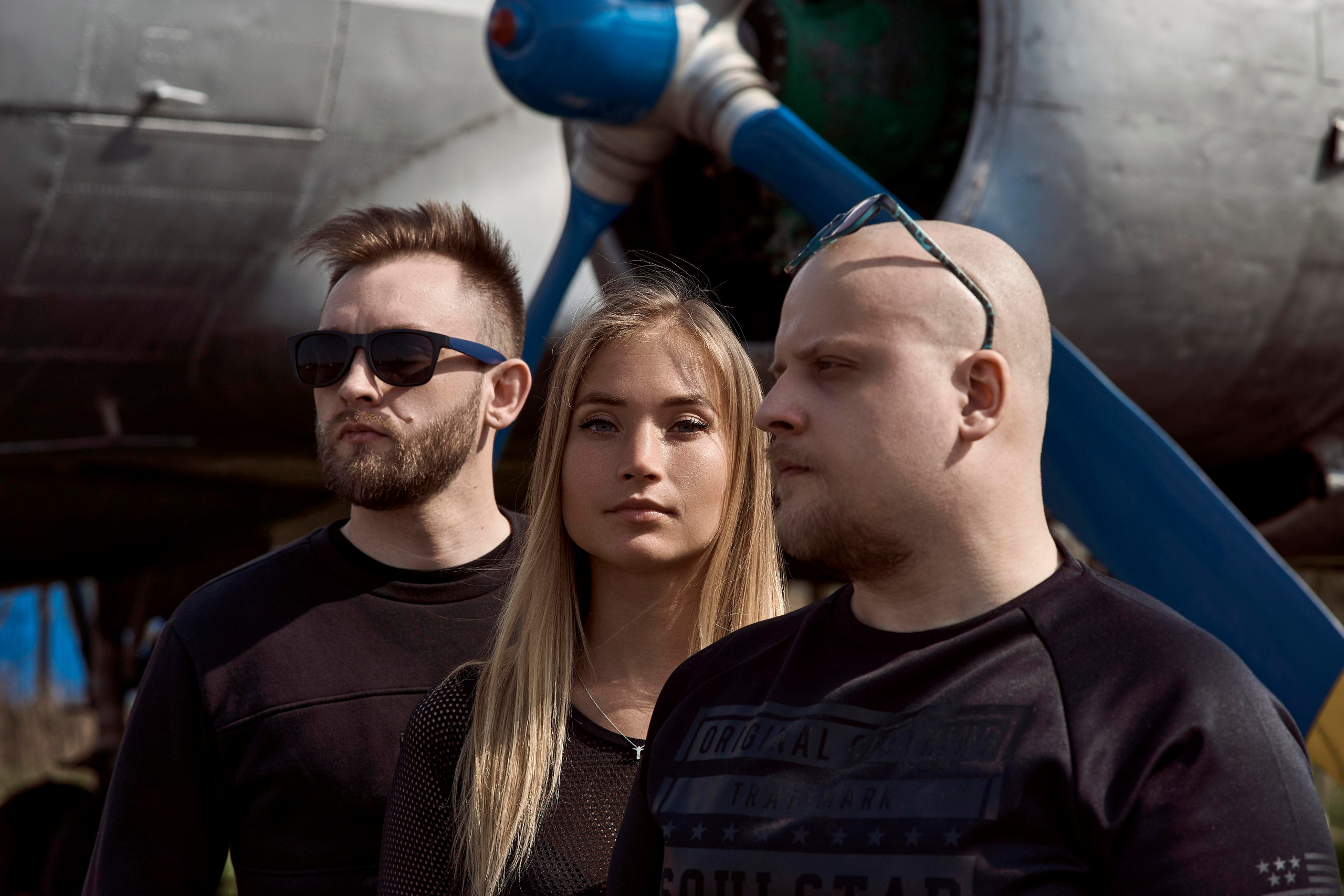 MAYDAYMAYDAY. Съемка на аэродроме. Свадебный фотограф и видеограф из Санкт-Петербурга Агарков Никита