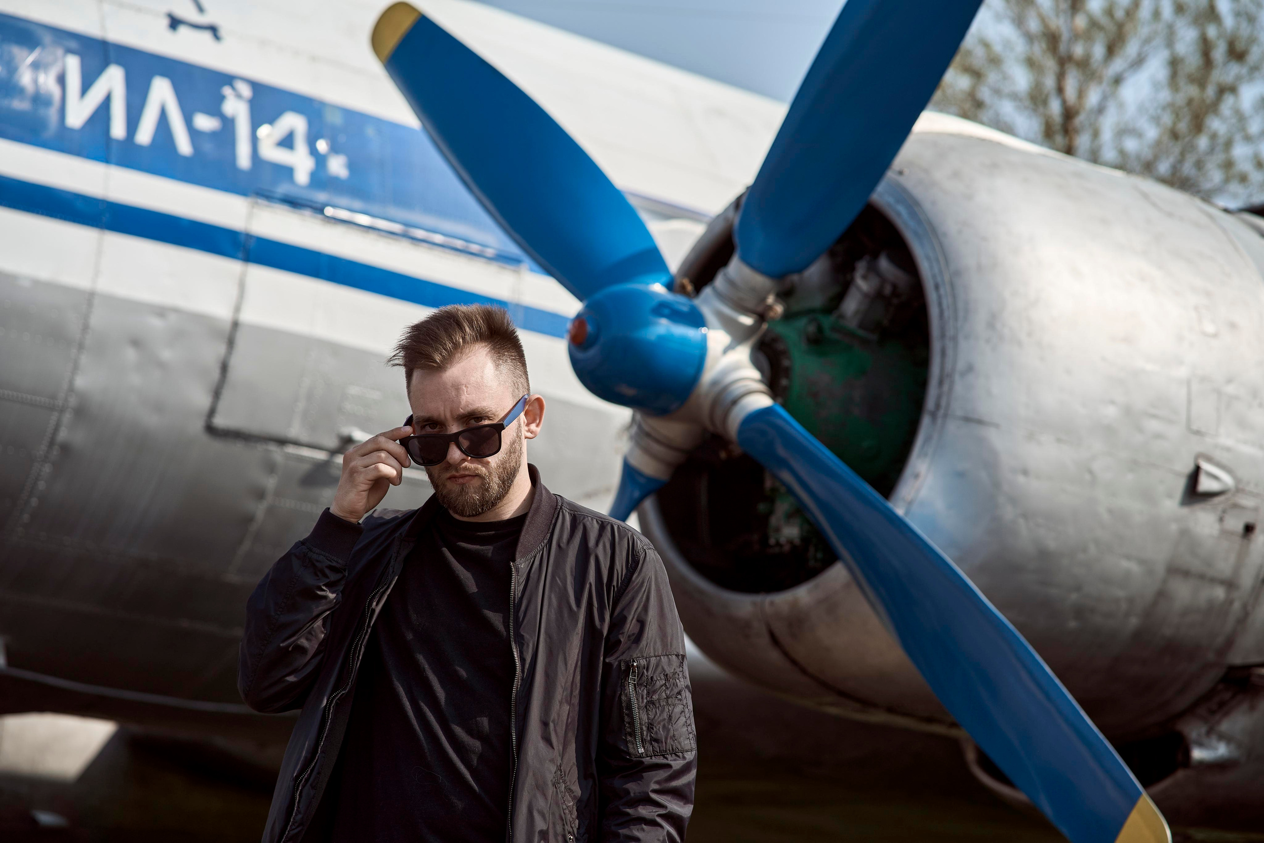 MAYDAYMAYDAY. Съемка на аэродроме. Свадебный фотограф и видеограф из Санкт-Петербурга Агарков Никита