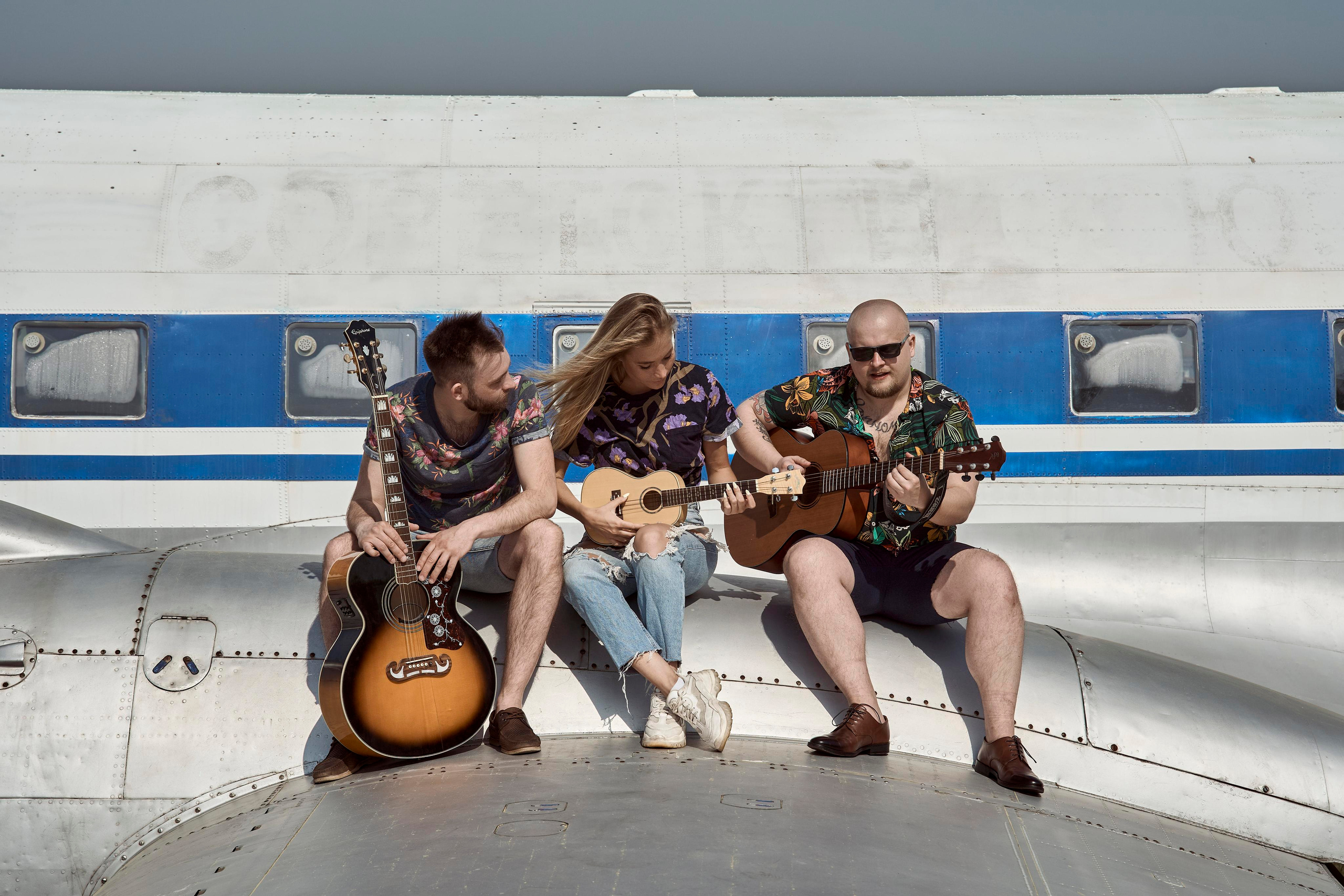 MAYDAYMAYDAY. Съемка на аэродроме. Свадебный фотограф и видеограф из Санкт-Петербурга Агарков Никита