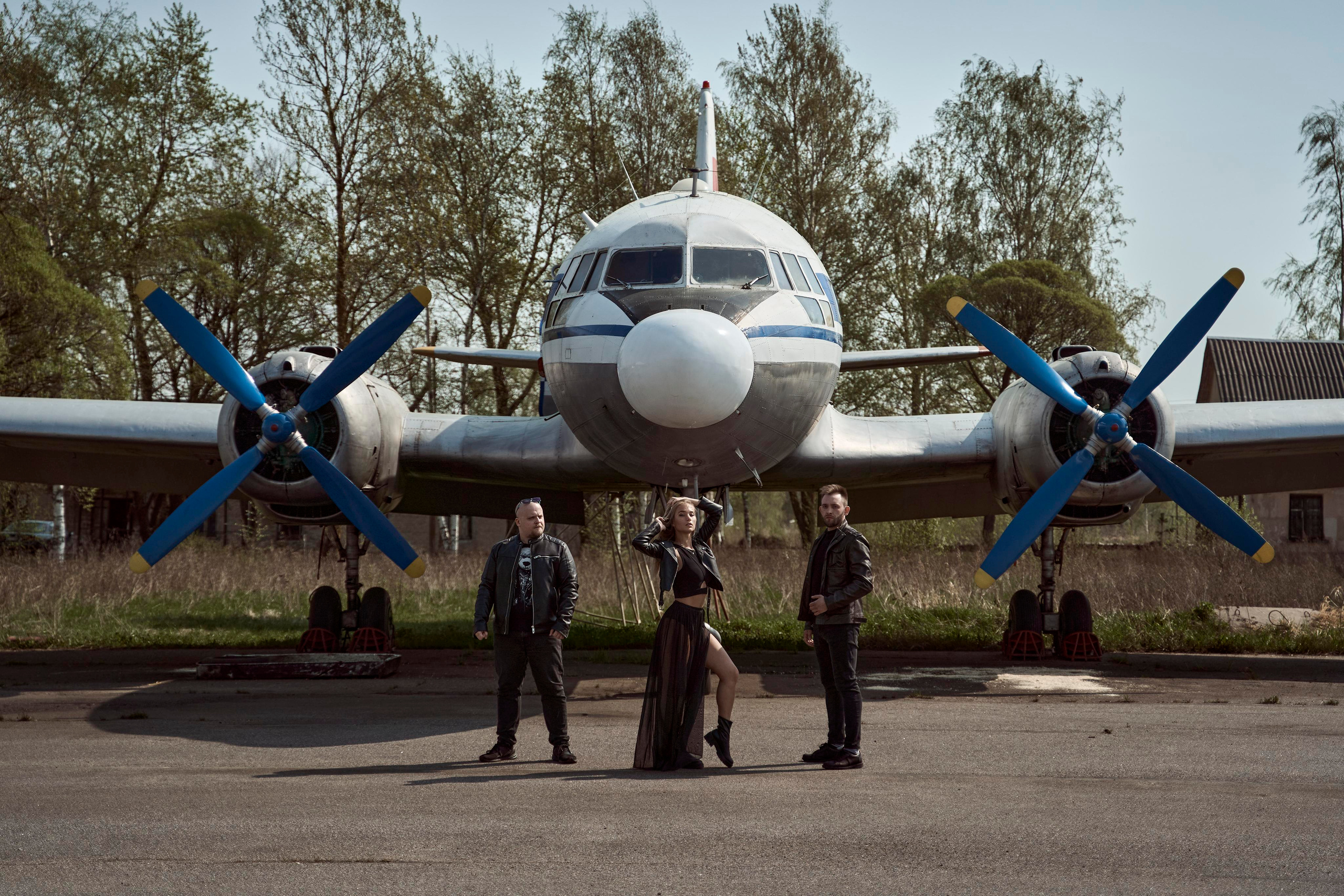 MAYDAYMAYDAY. Съемка на аэродроме. Свадебный фотограф и видеограф из Санкт-Петербурга Агарков Никита