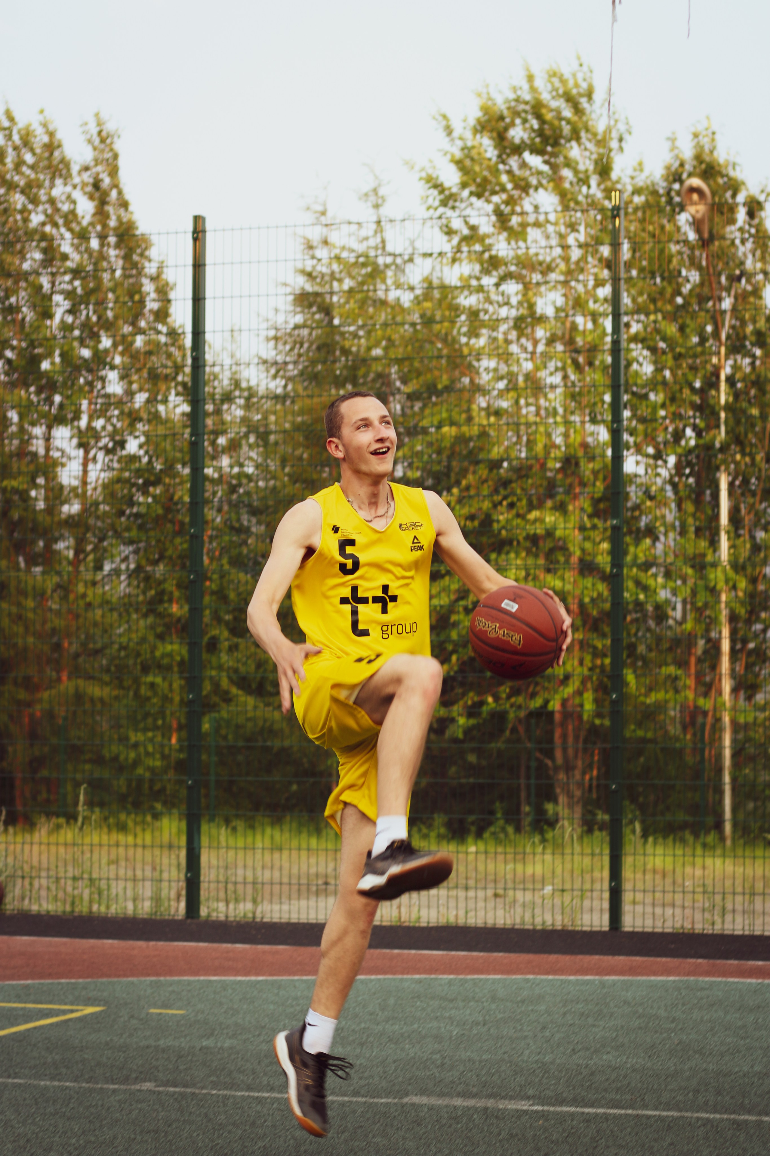 Движение вверх. Алиса Томшина — Фотограф / Видеограф