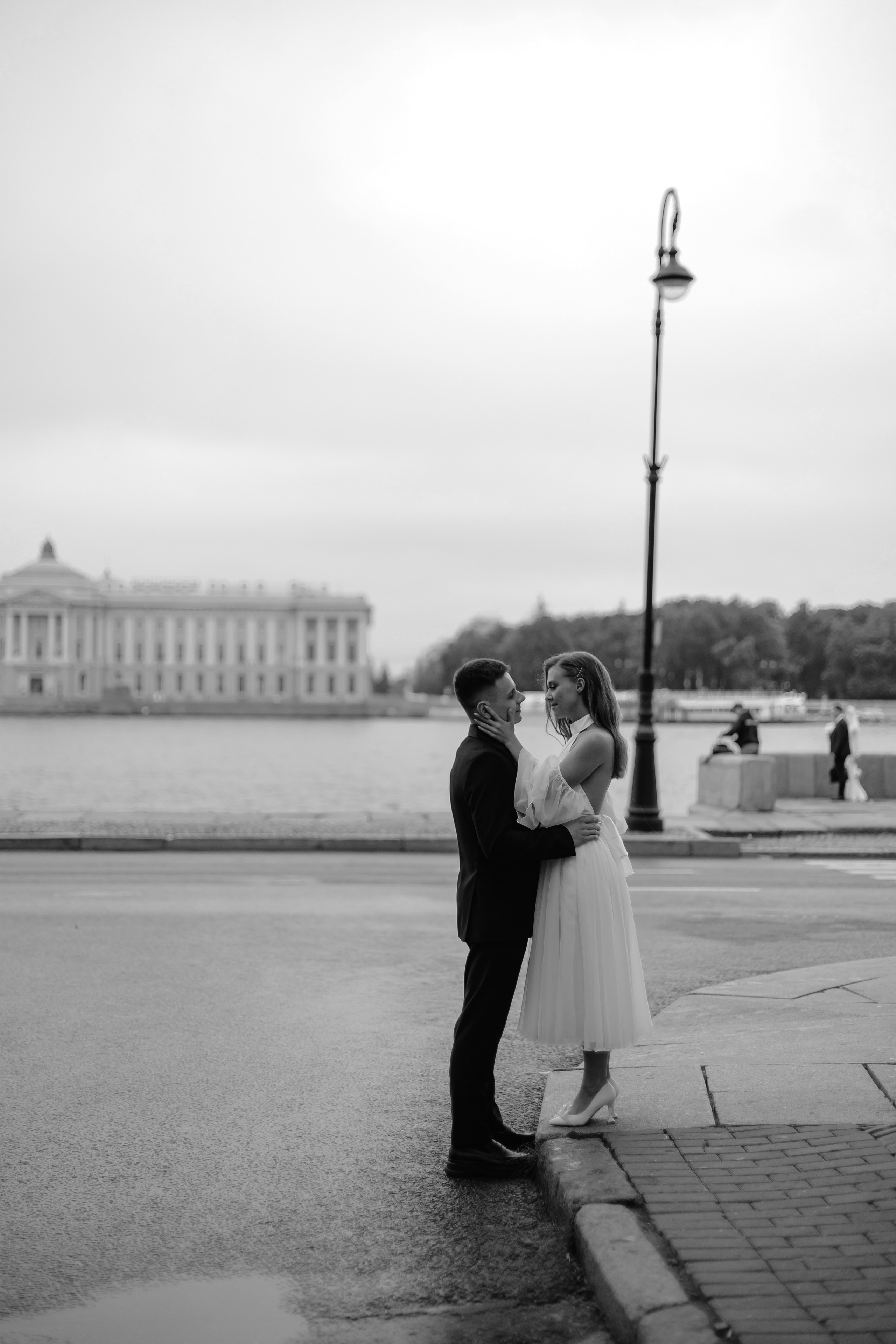 Дождь, жара и Эрмитаж. Свадебный и семейный фотограф Арина Кулёва