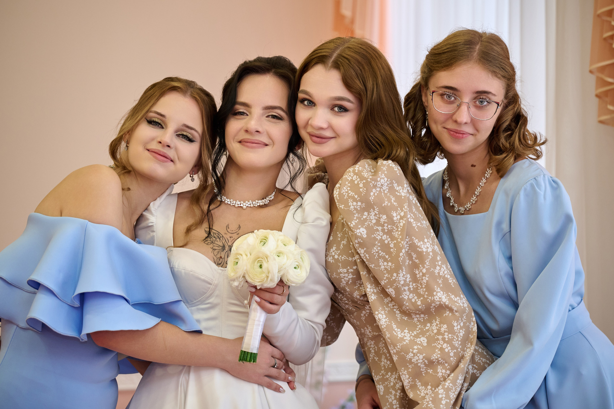 Свадебная фотосессия Александра и Ангелины. Профессиональный фотограф Старый Оскол, Губкин — свадьба, венчание, крещение, юбилей и день рождения