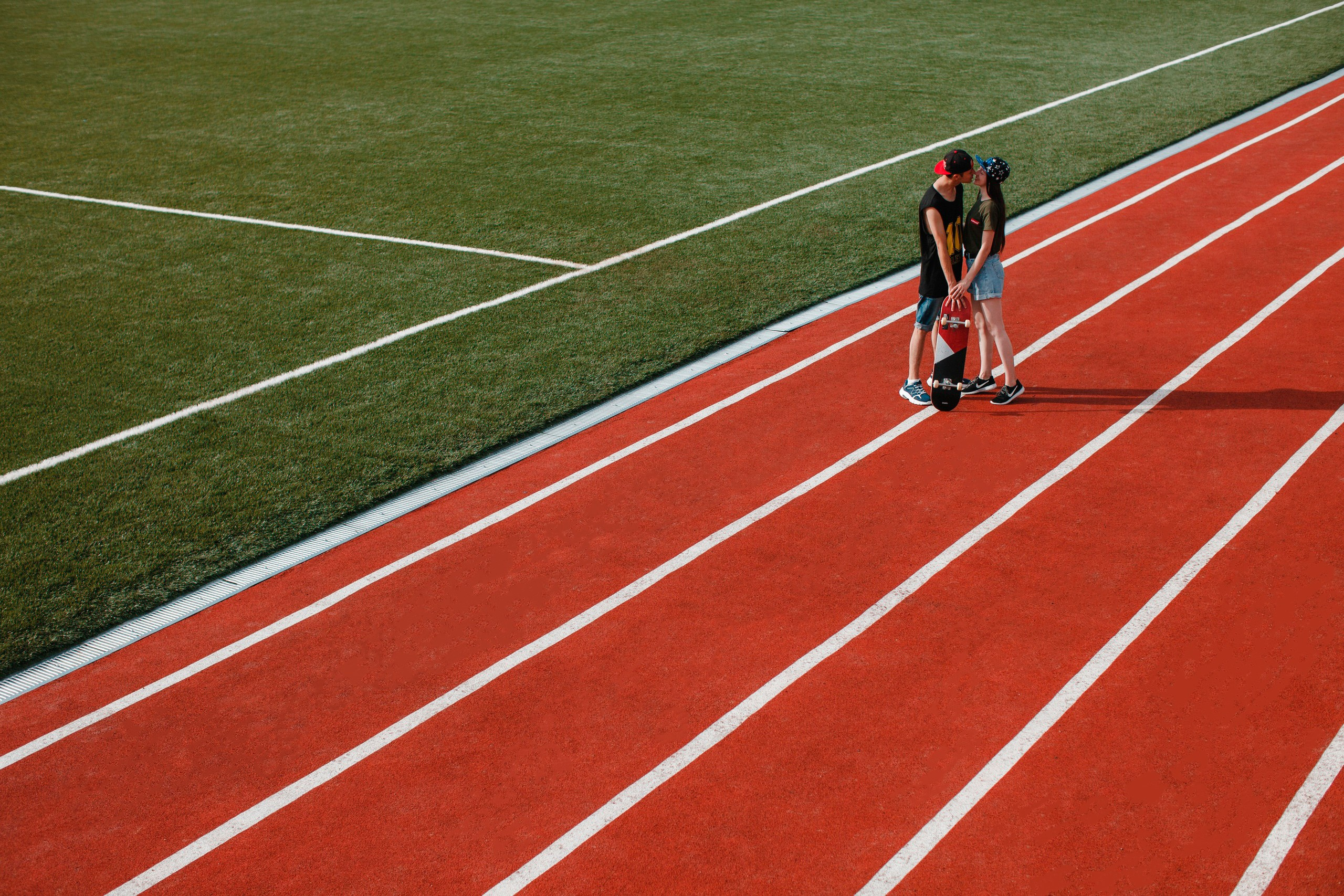 Фотосессия на стадионе. Свадебный и семейный фотограф в Элисте Лиджик Сарлов