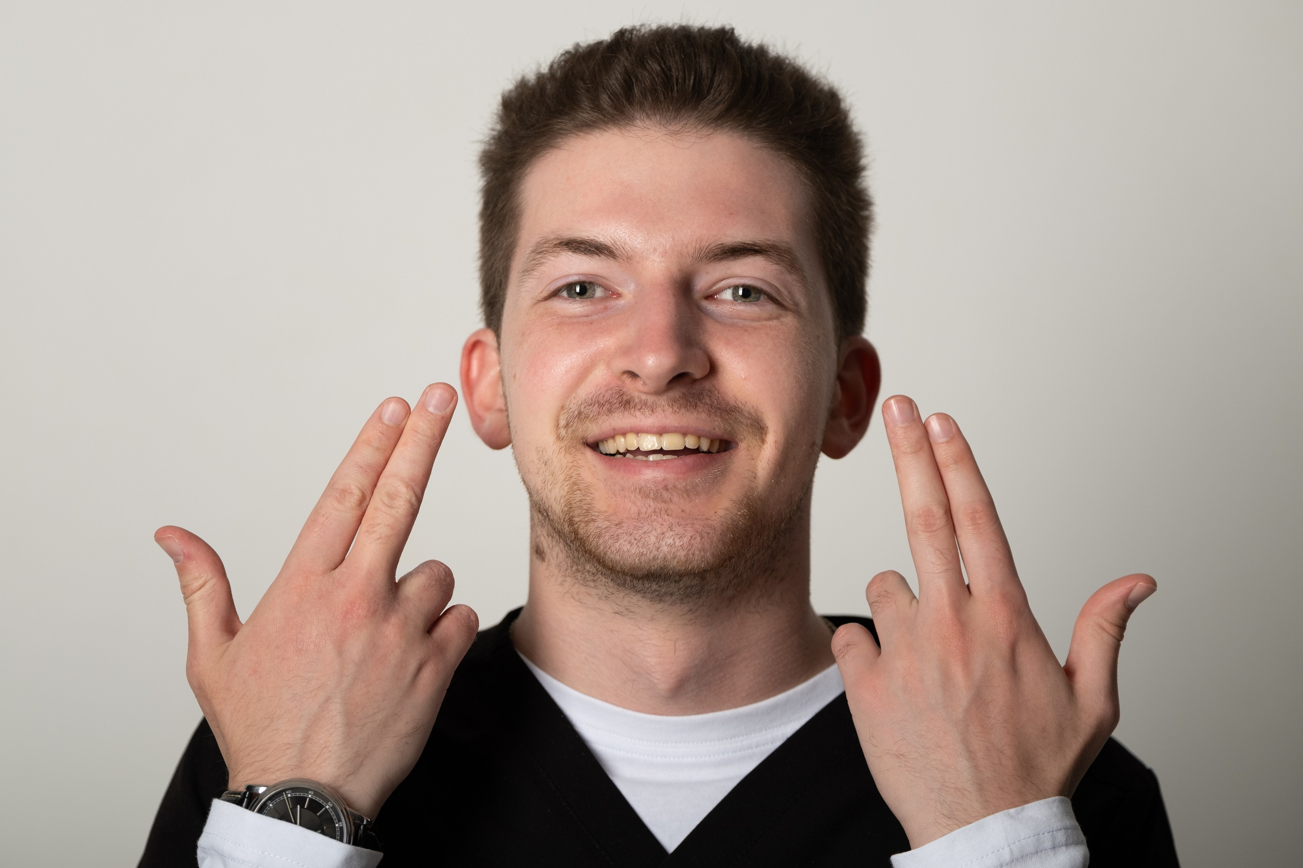 Бизнес портрет, контент-фотограф. Профессиональная фотосъемка в Крыму. Натуральные эмоции и живые кадры. Забронируйте дату прямо сейчас!