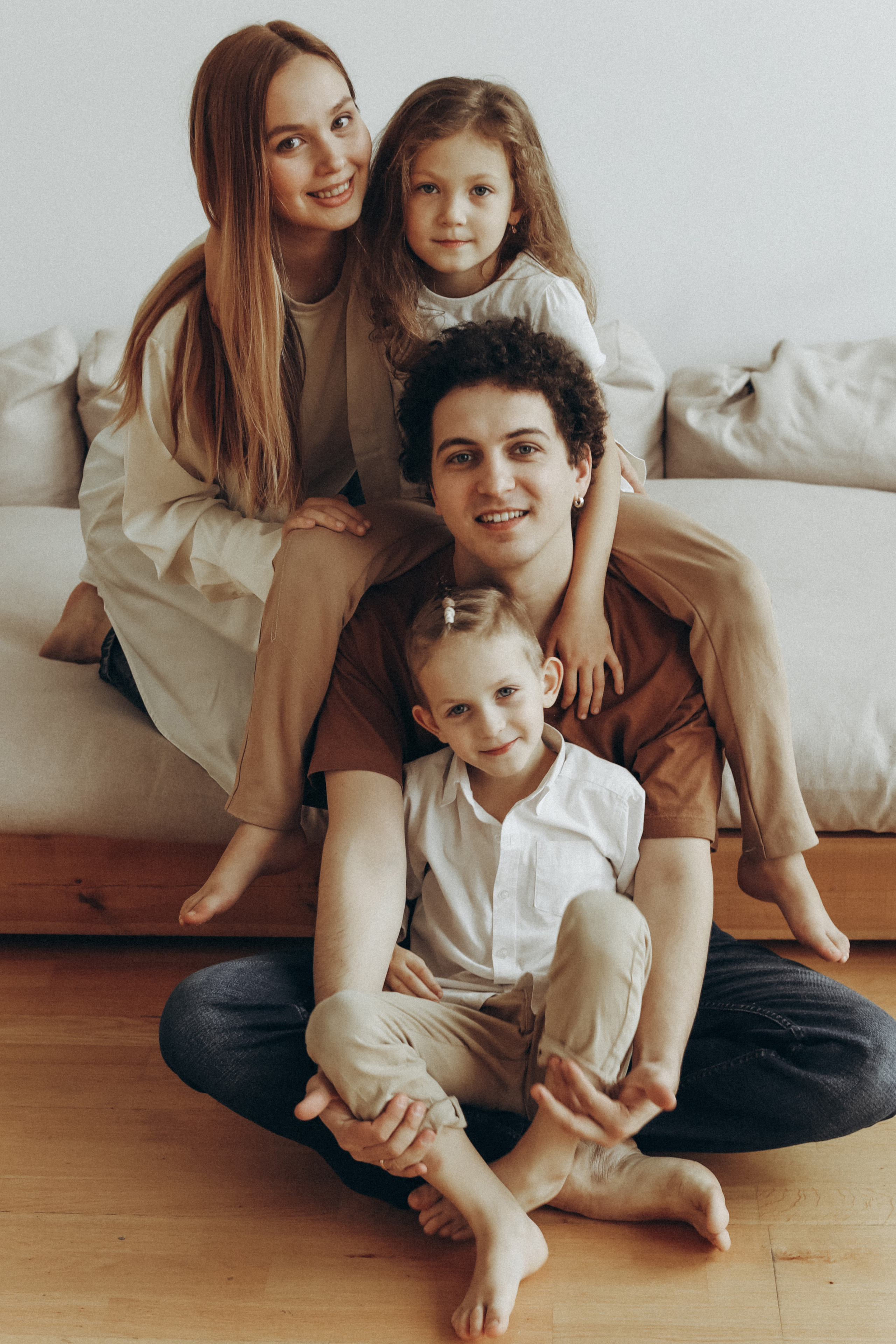 Семейная фотосессия в Санкт-Петербурге. Семейный и фотограф новорожденных в Санкт-Петербурге Ольга Руденко