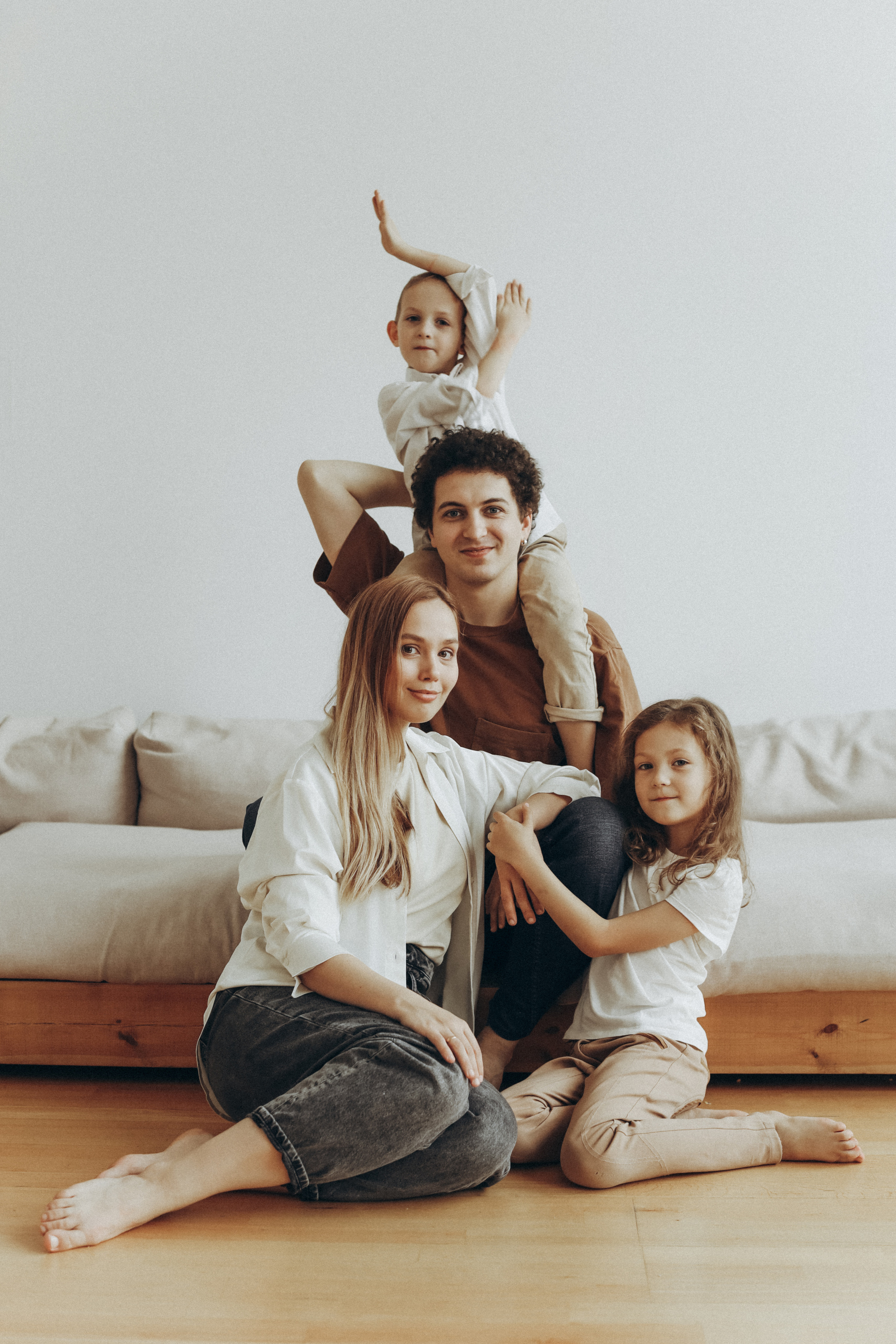 Семейная фотосессия в Санкт-Петербурге. Семейный и фотограф новорожденных в Санкт-Петербурге Ольга Руденко