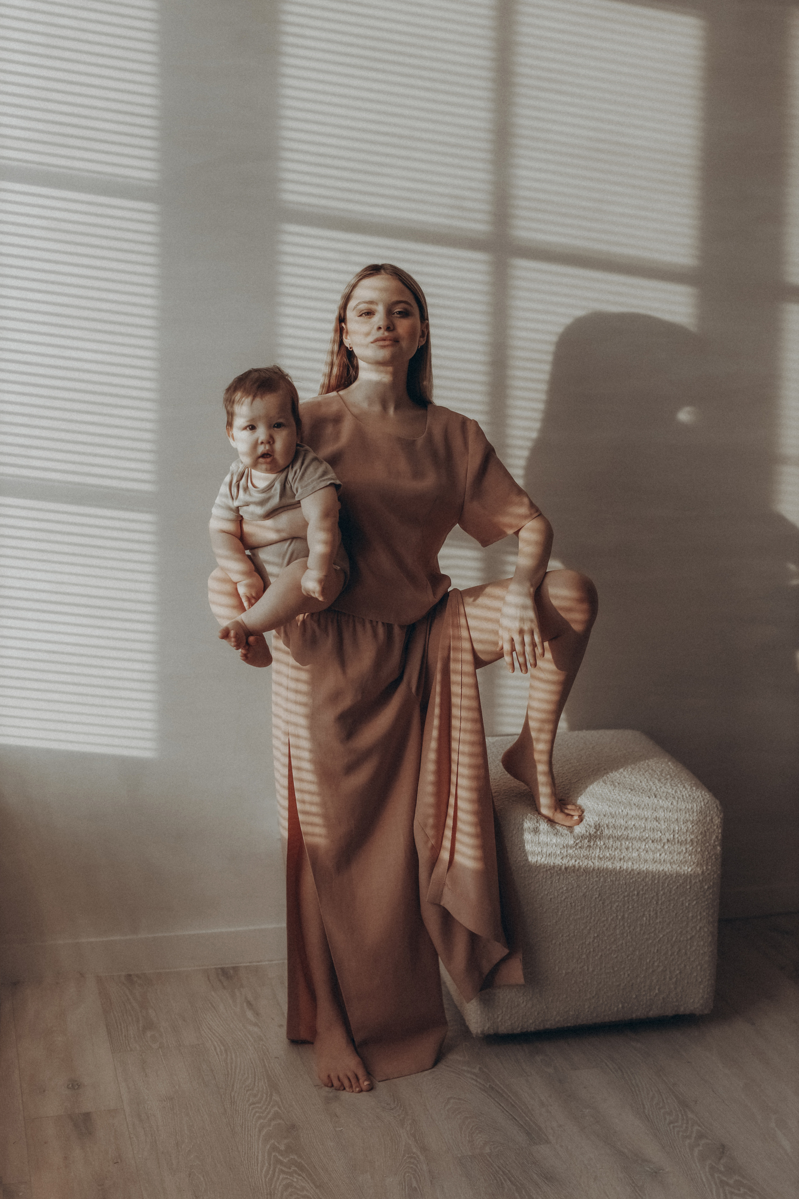 Фотосессия материнства. Студийная и домашняя съемка с детьми. Семейный и фотограф новорожденных в Санкт-Петербурге Ольга Руденко