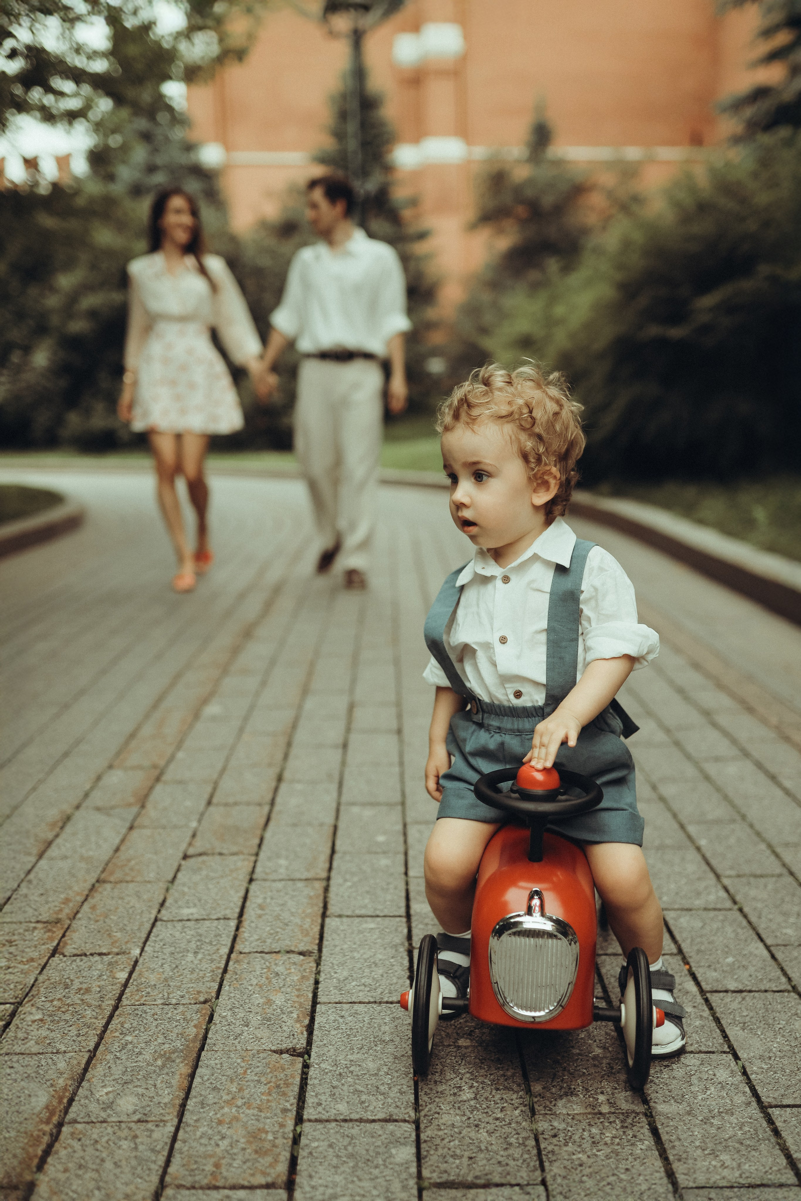 Прогулка у Кремля. Семейный и детский фотограф в Москве Анастасия Меликова