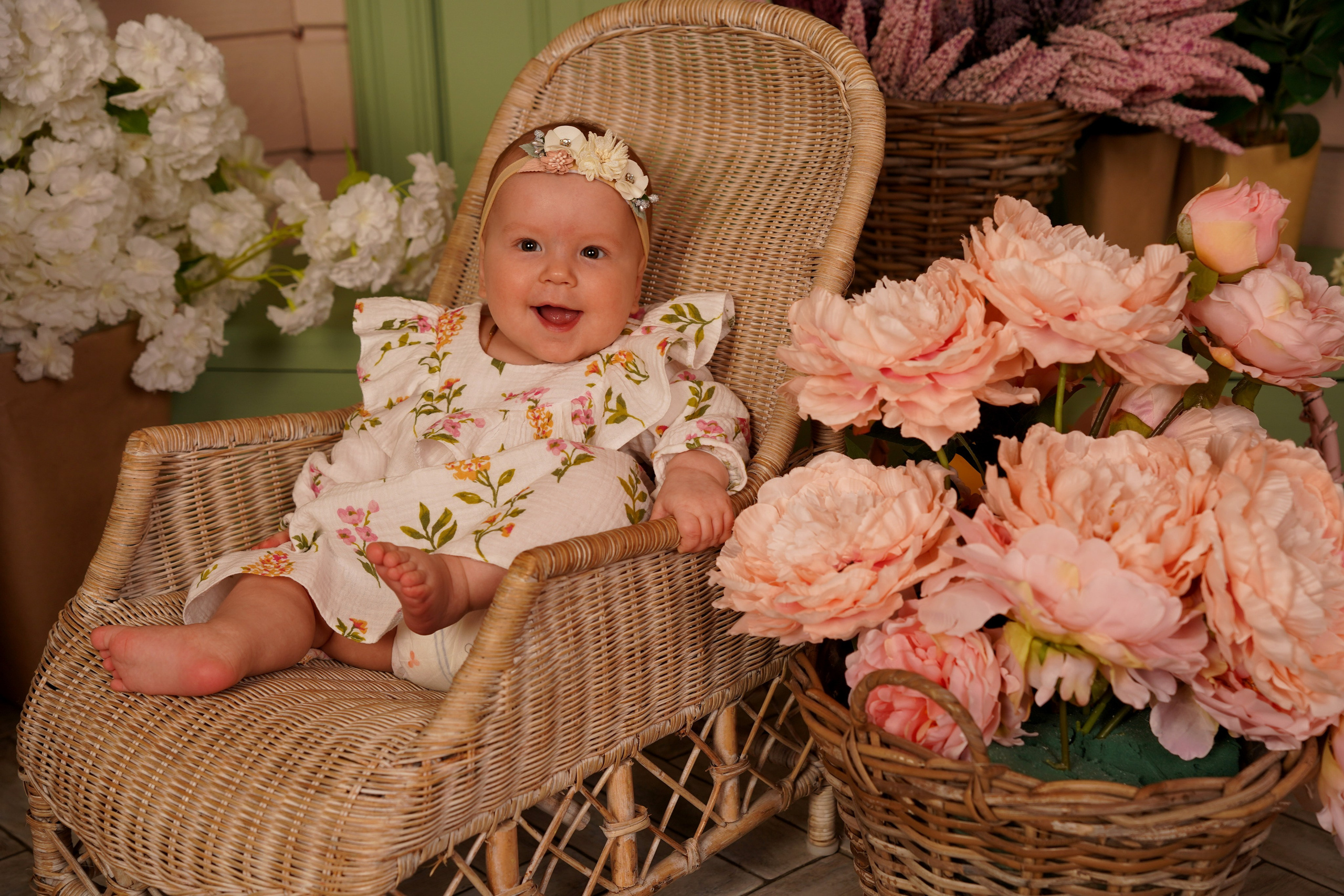 Мия. Студийный и портретный фотограф в САНКТ-ПЕТЕРБУРГЕИрина Махаон