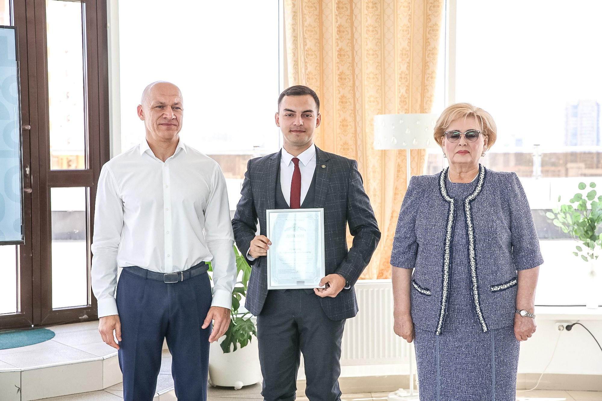 Вручение премий главы Краснодара. Репортажный, промышленный и маркетплейс-фотограф Дмитрий Чернат