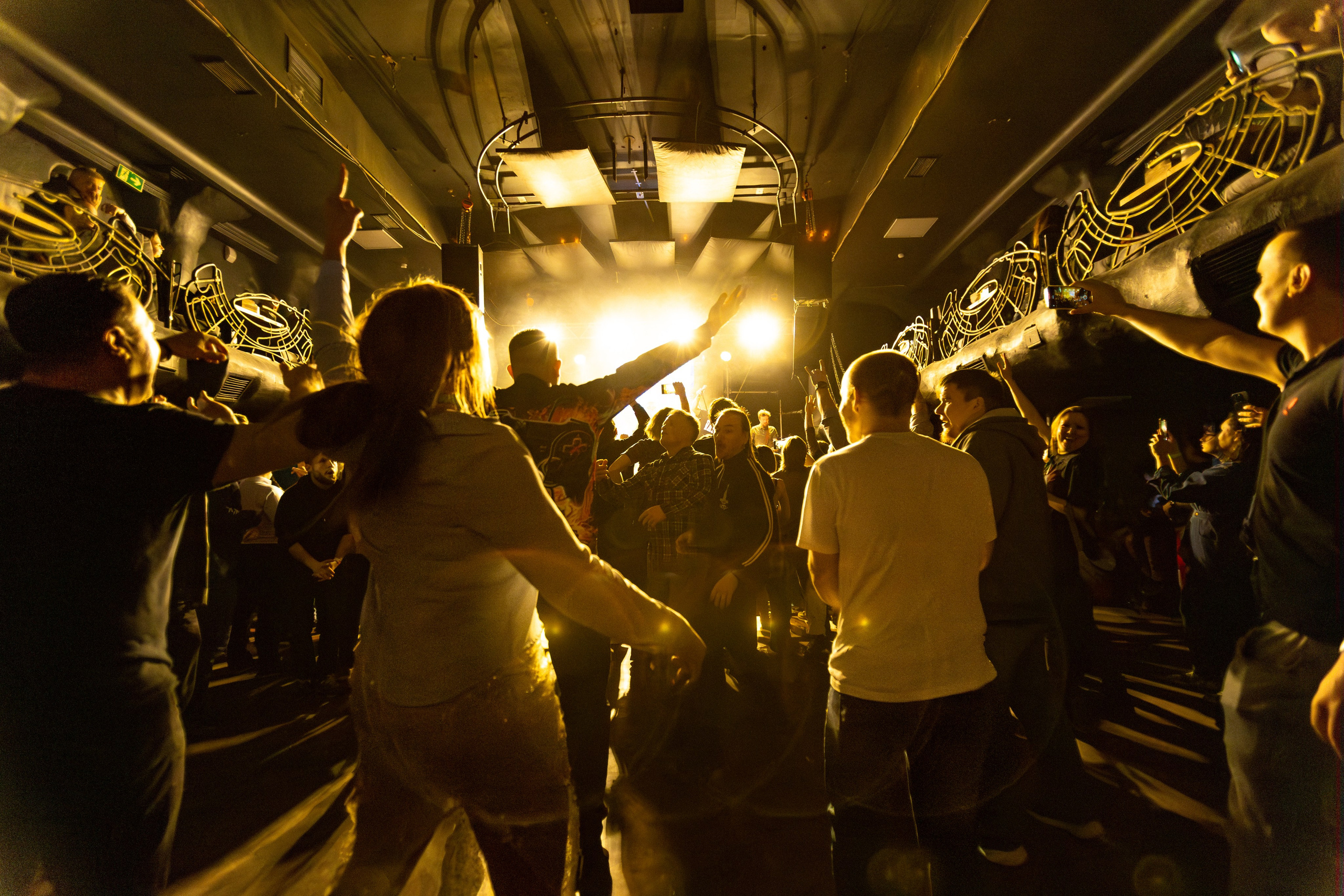 Концы | Нирвана. Репортажный фотограф Екатеринбург | Яркий, качественный репортаж | Концерты, клубы, репортаж, праздники, корпоративы