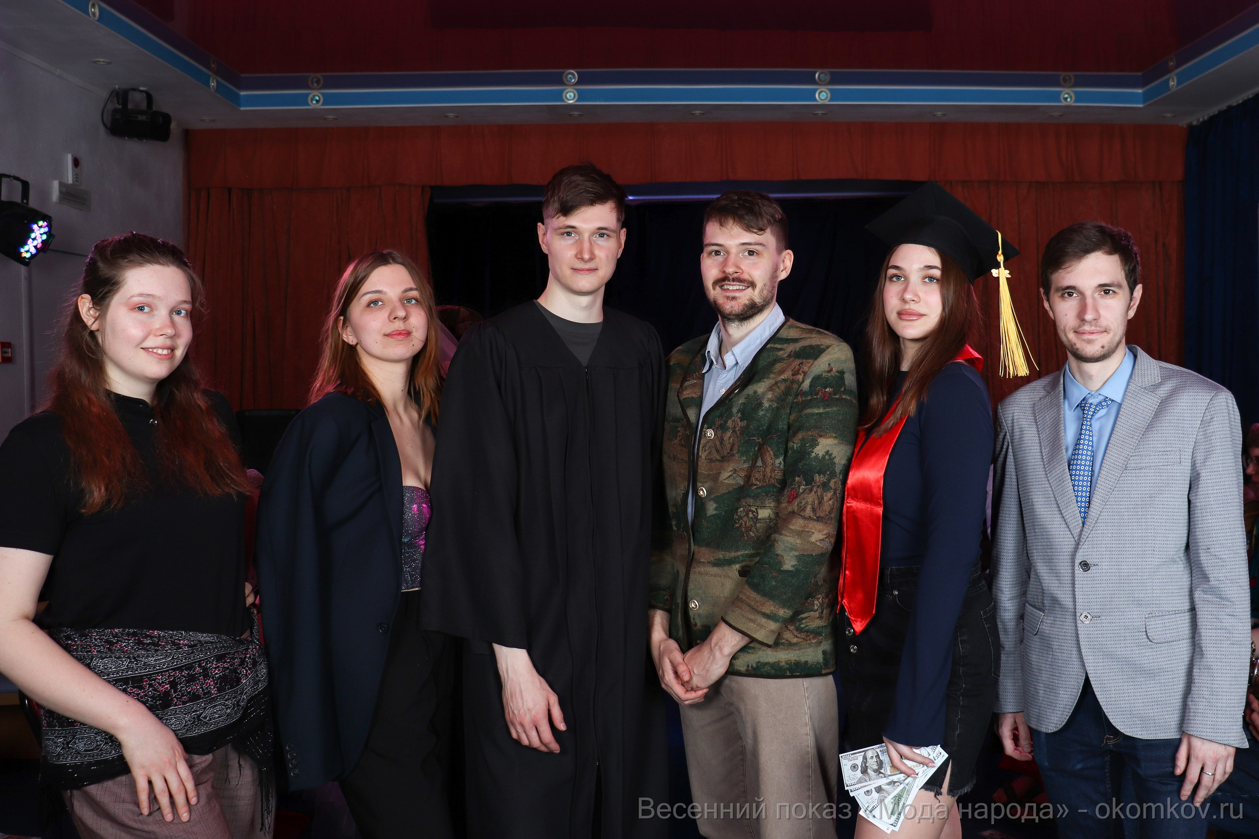 Весенний показ «Мода народа». Ивентный фотограф в Санкт-Петербурге Олег Комков