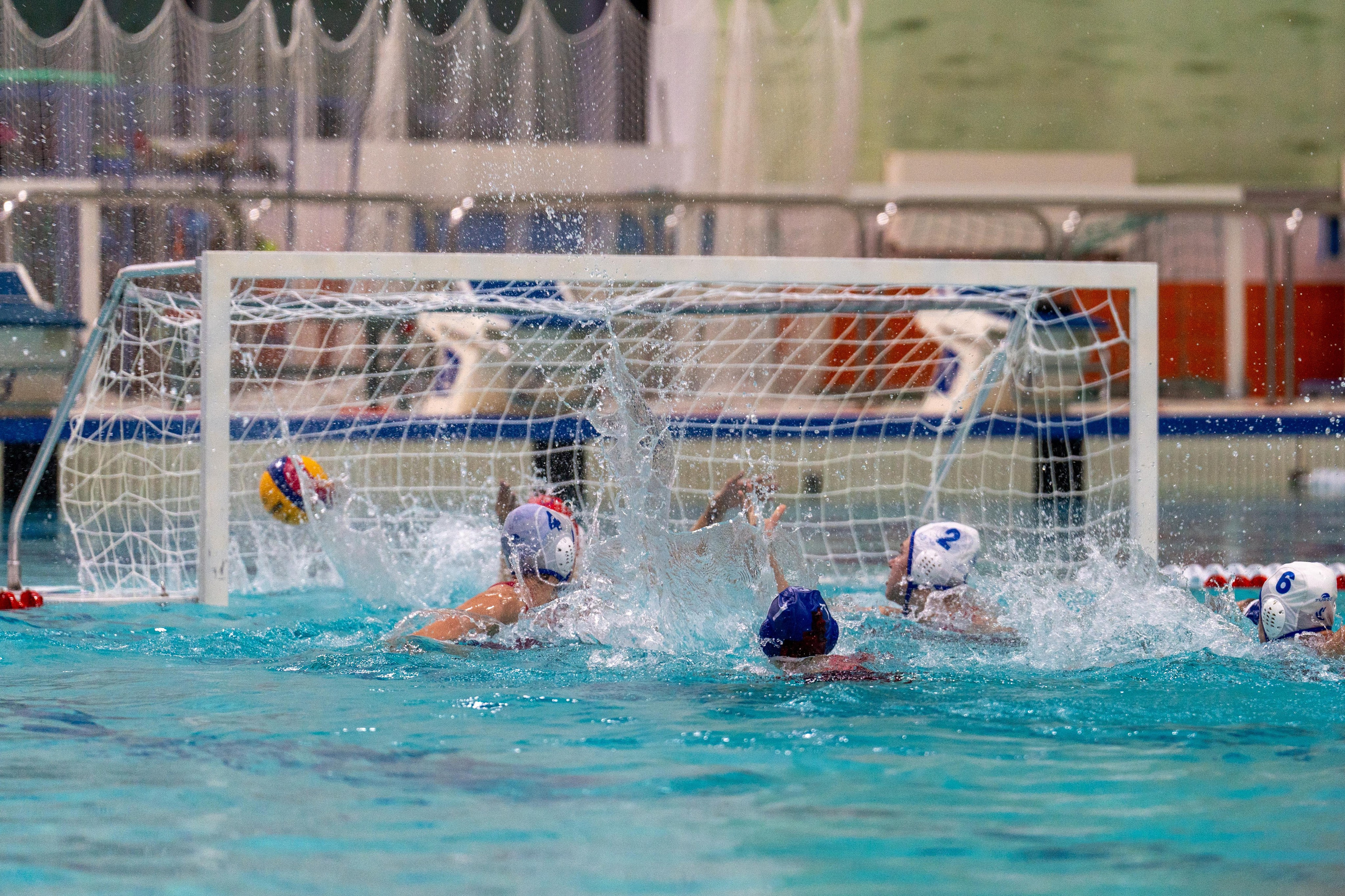 Игровой момент матча женского водного поло Диана — Спартак-Волгоград в портфолио спортивного фотографа Санкт-Петербург