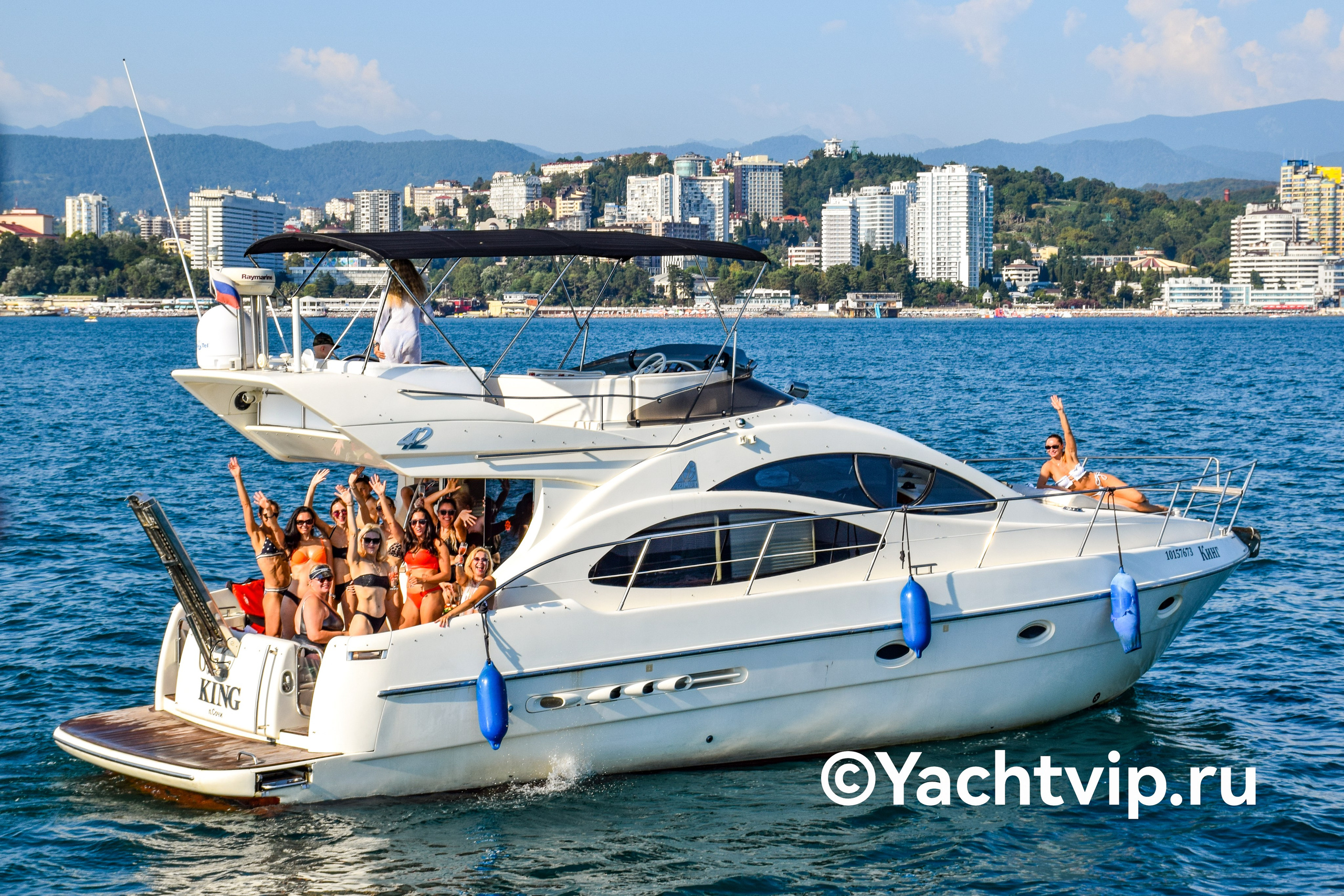 Отдых на яхте в Сочи. Аренда Яхт в Сочи от Эконом до Премиум Класса
