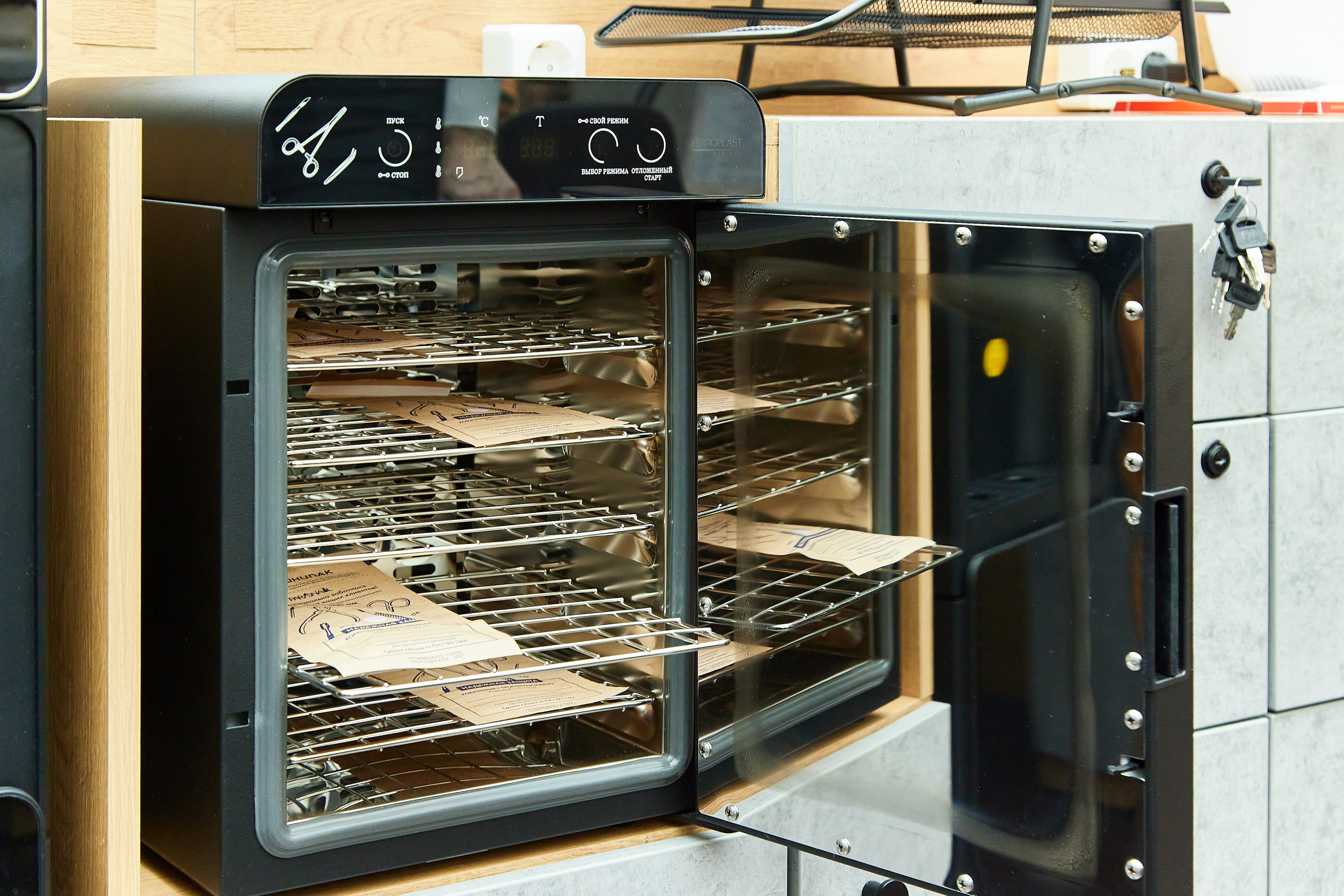 Ногтевая студия Сороки в ТЦ Лето. Фотограф Анастасия Леонтьева Санкт-Петербург