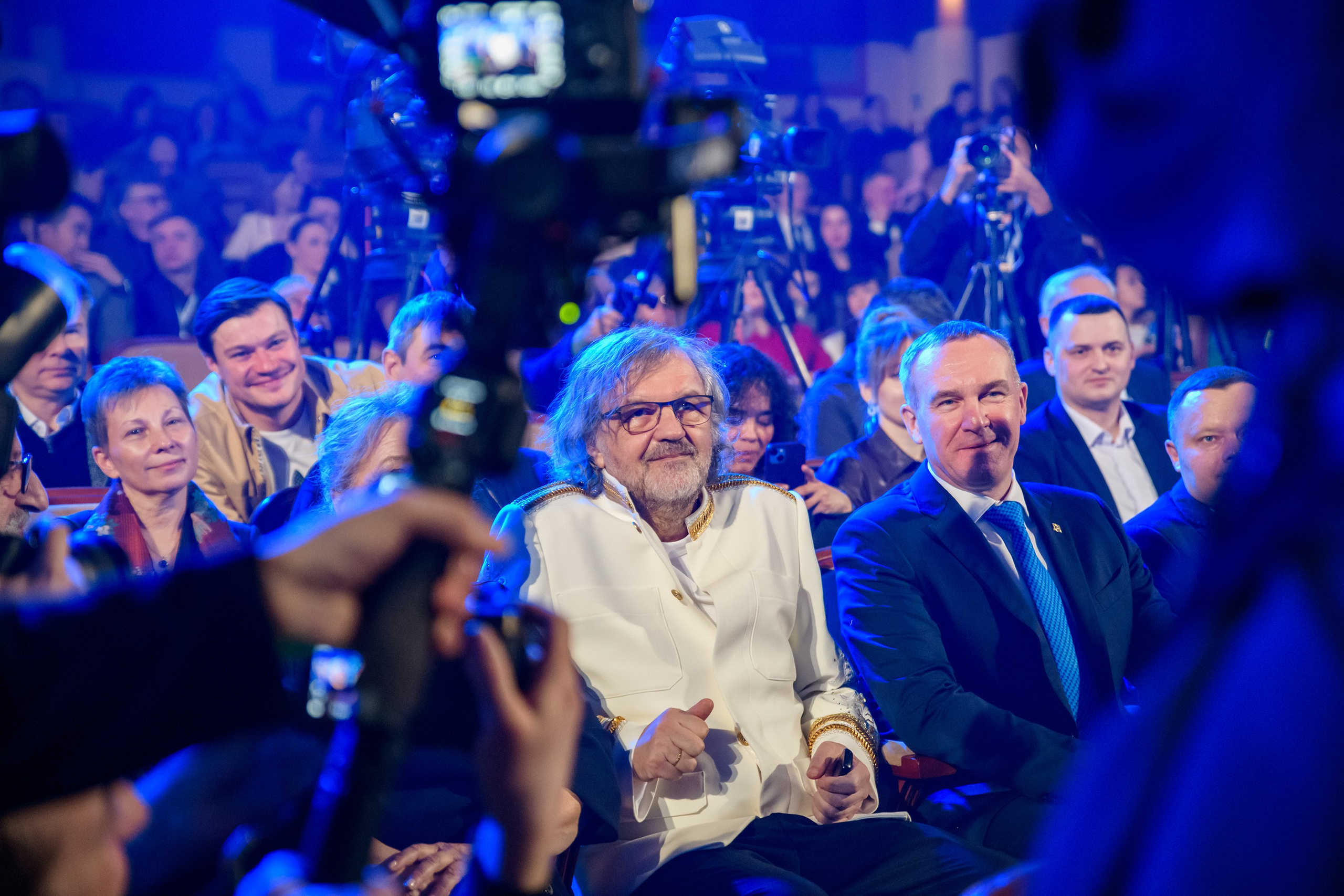 XXIII Международный фестиваль кинематографических дебютов «Дух огня». Фотограф в Ханты-Мансийске Евгений Жуланов